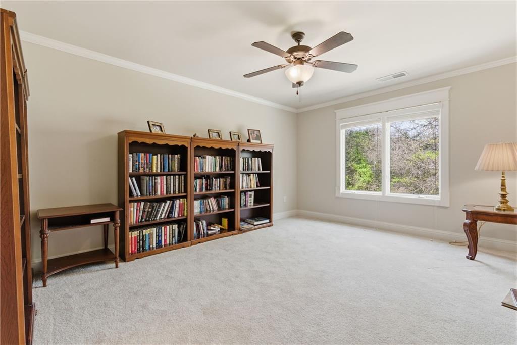 102 Townsend Pass