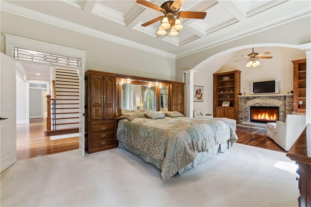 102 Townsend Pass