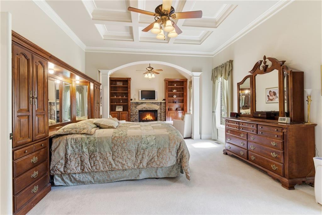 102 Townsend Pass