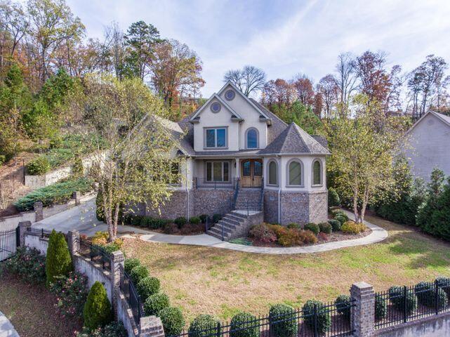 1108 Renas Terrace