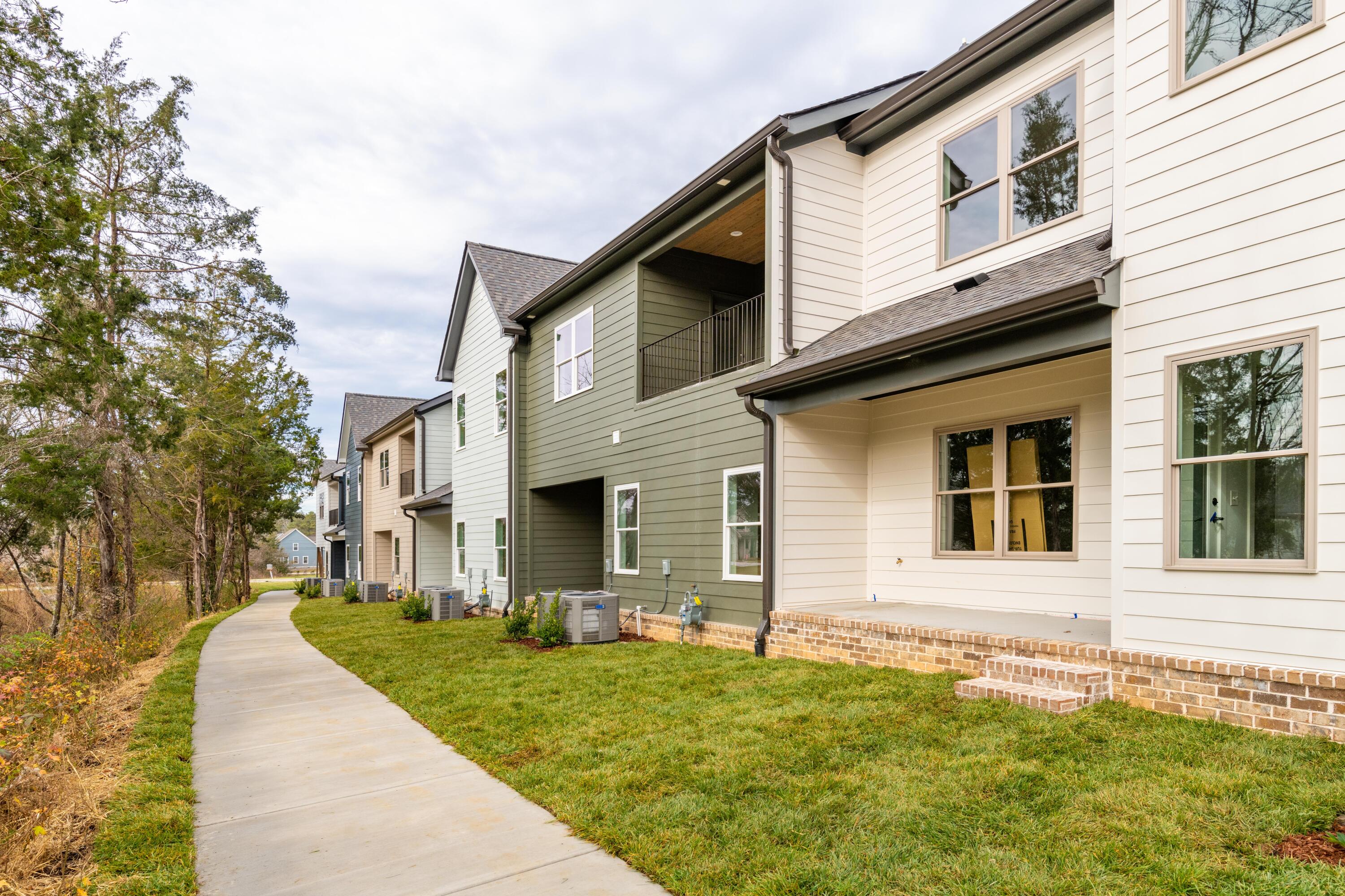 9694 Dutton Lane