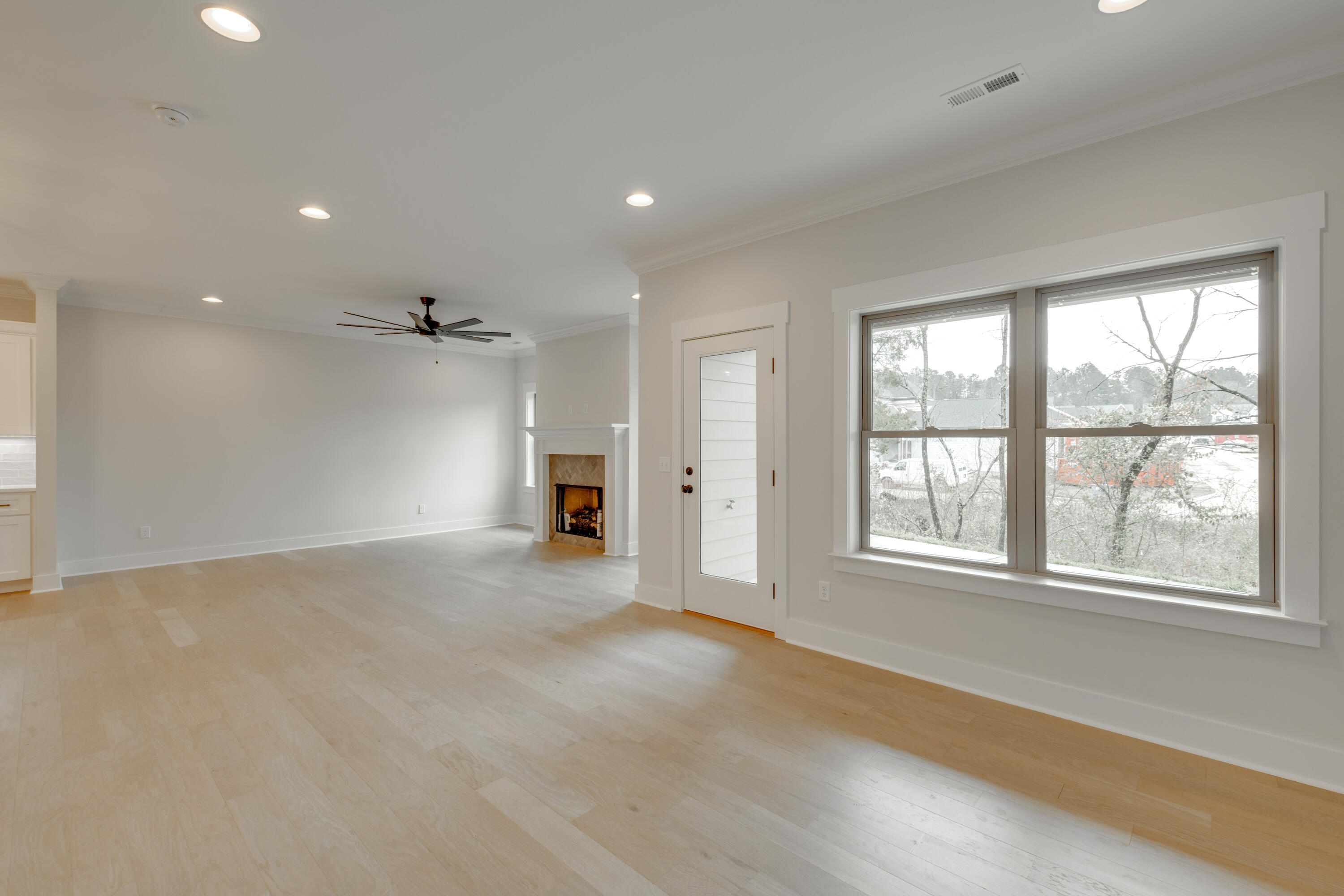 9694 Dutton Lane