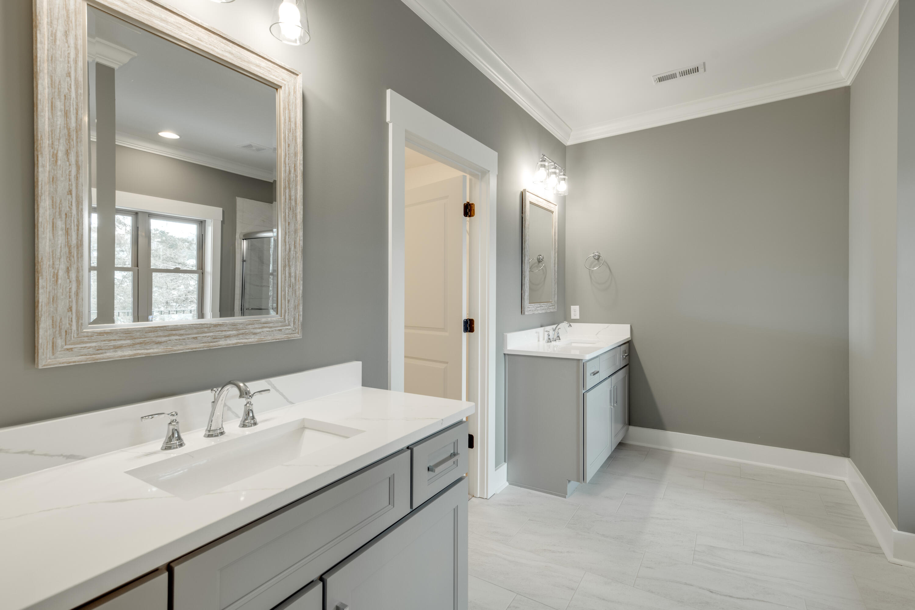 9694 Dutton Lane