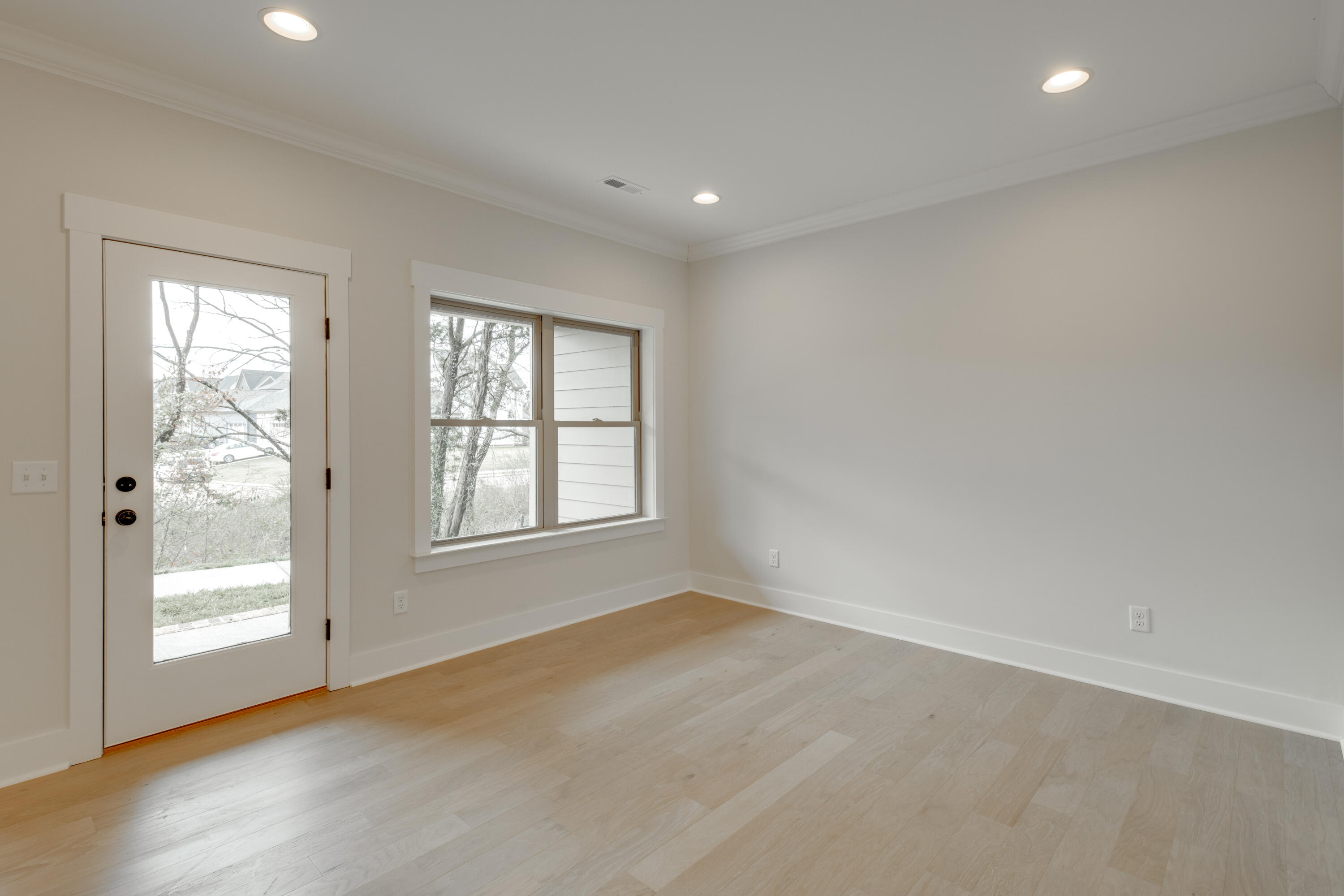 9694 Dutton Lane