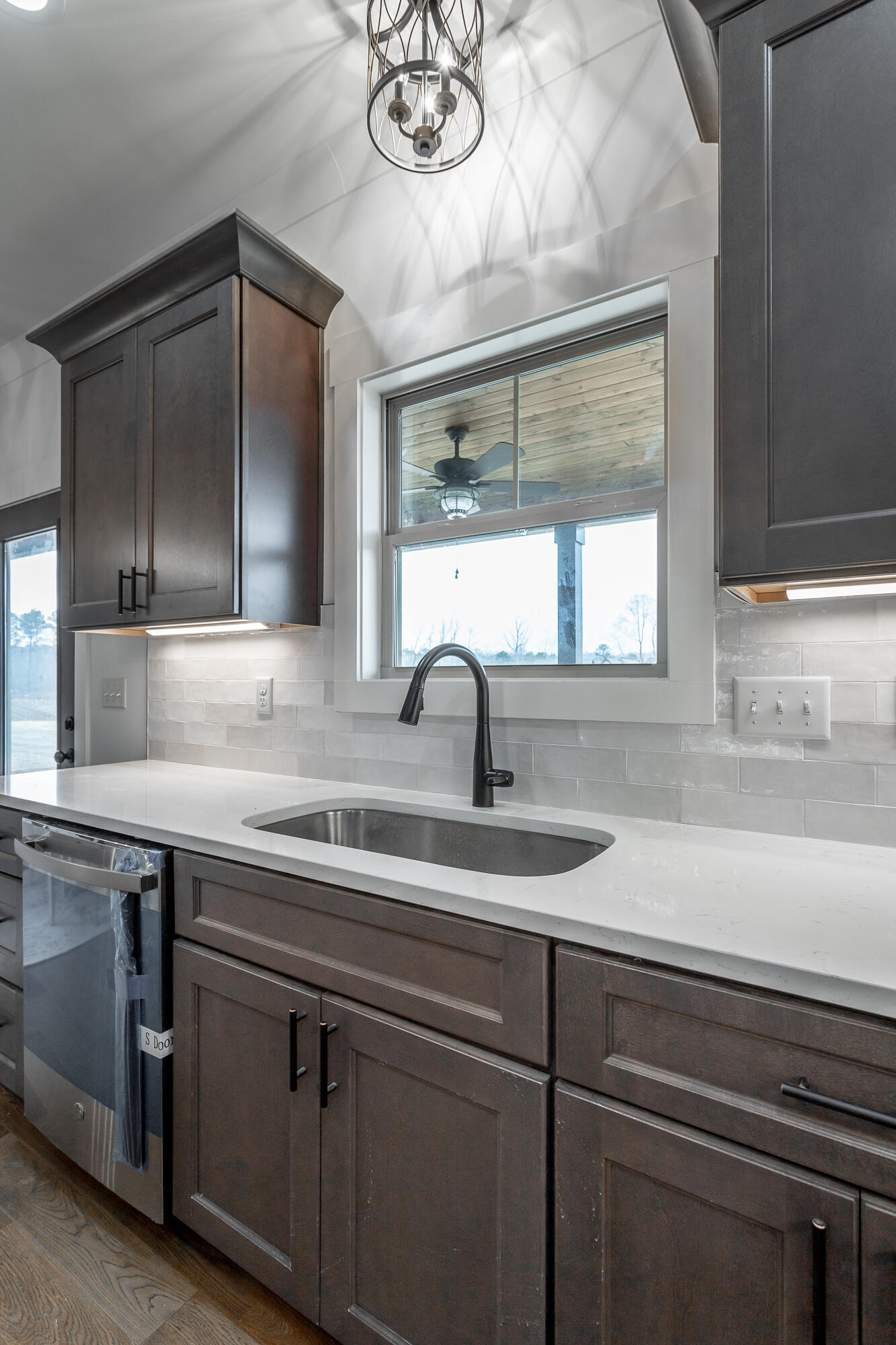 48 Bridlewood Drive, 25