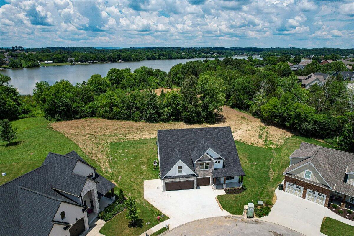 8300 Skybrook Drive