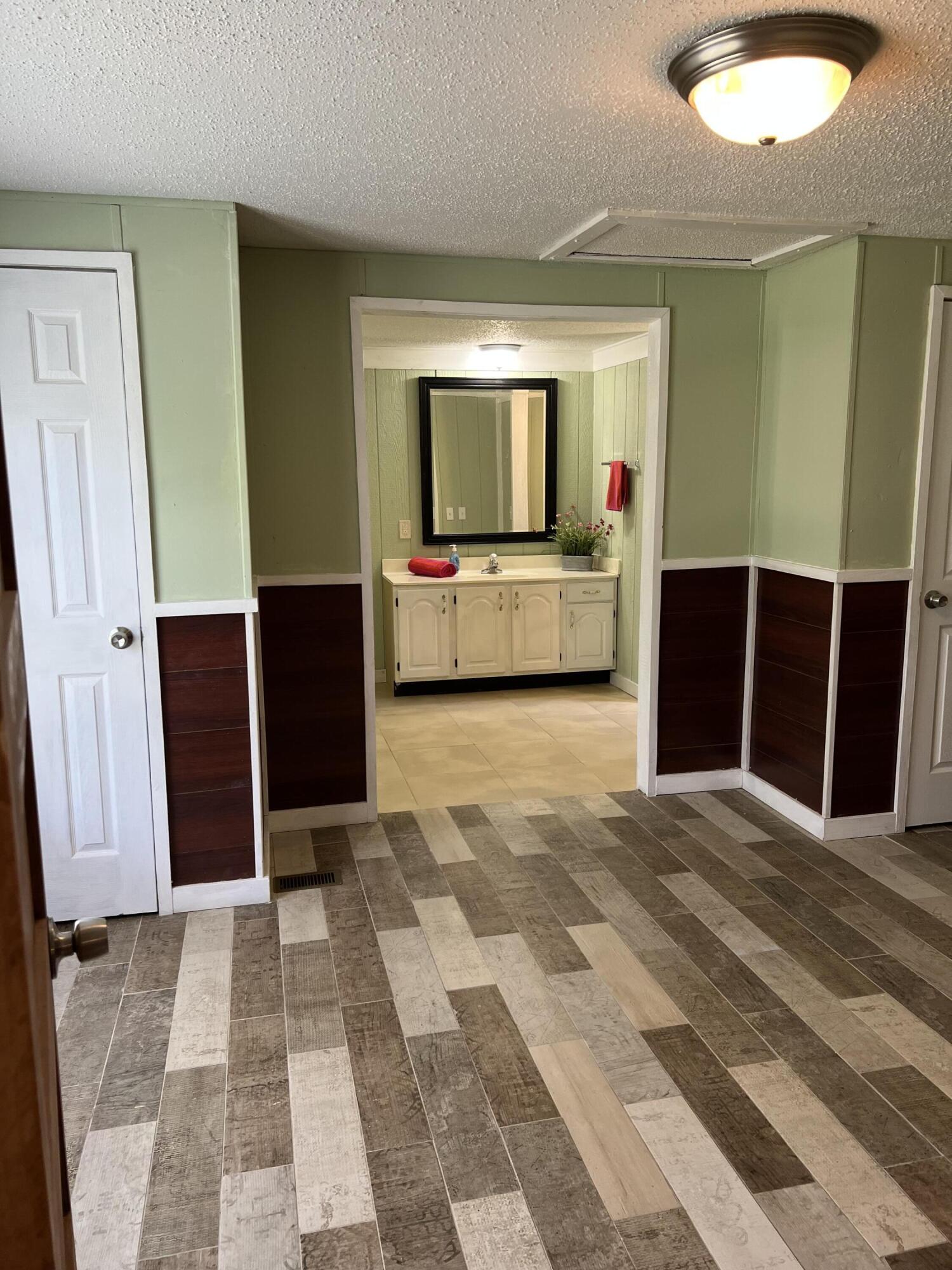 535 Black Oak Road