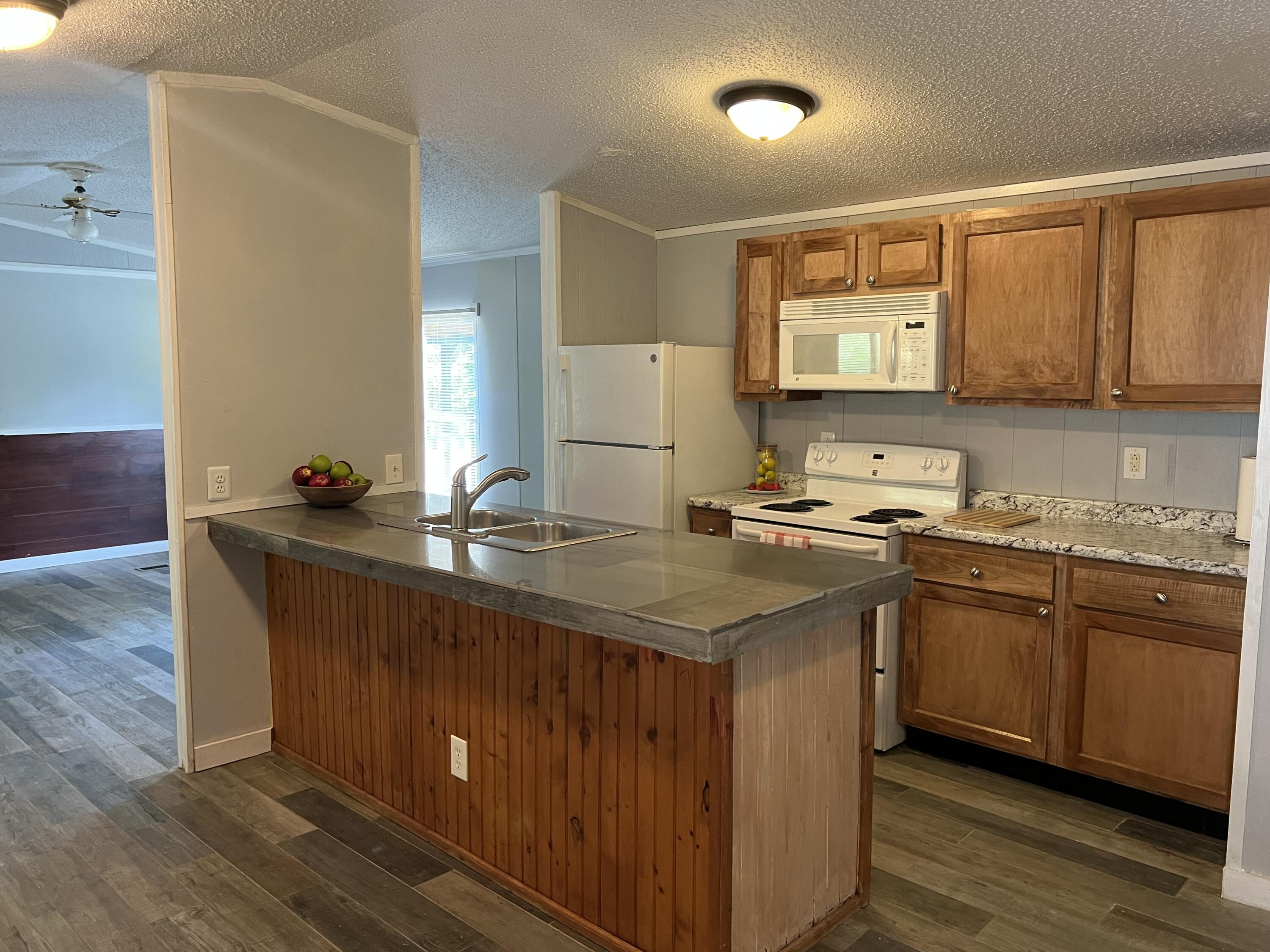 535 Black Oak Road