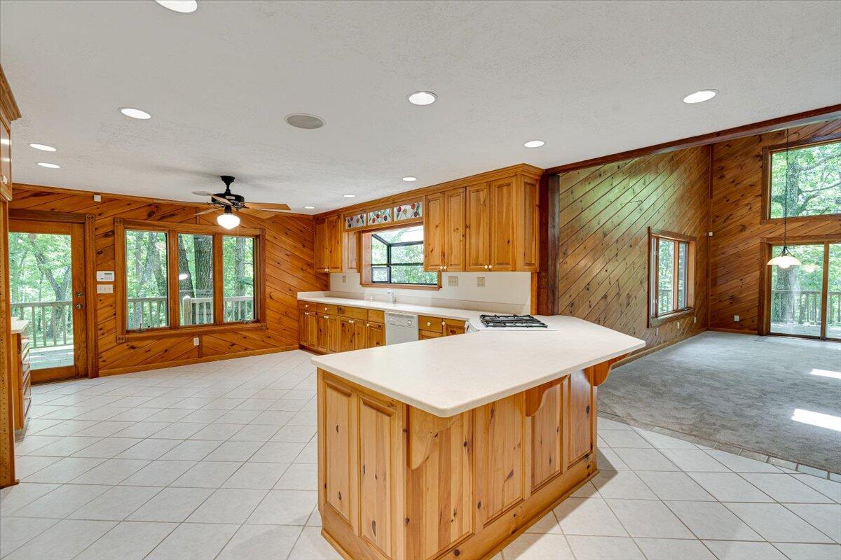 2035 Window Rock Road