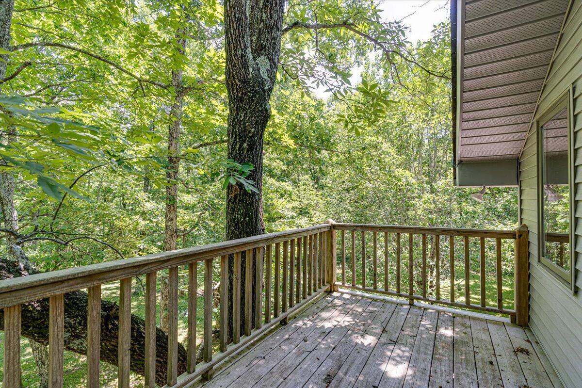 2035 Window Rock Road