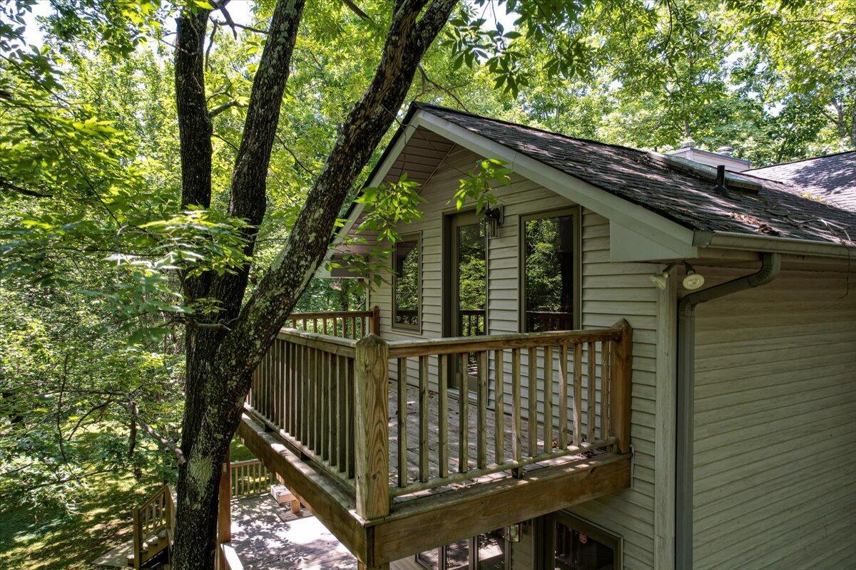 2035 Window Rock Road