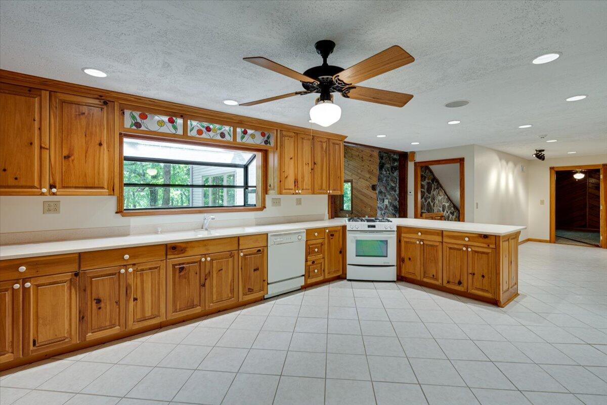 2035 Window Rock Road
