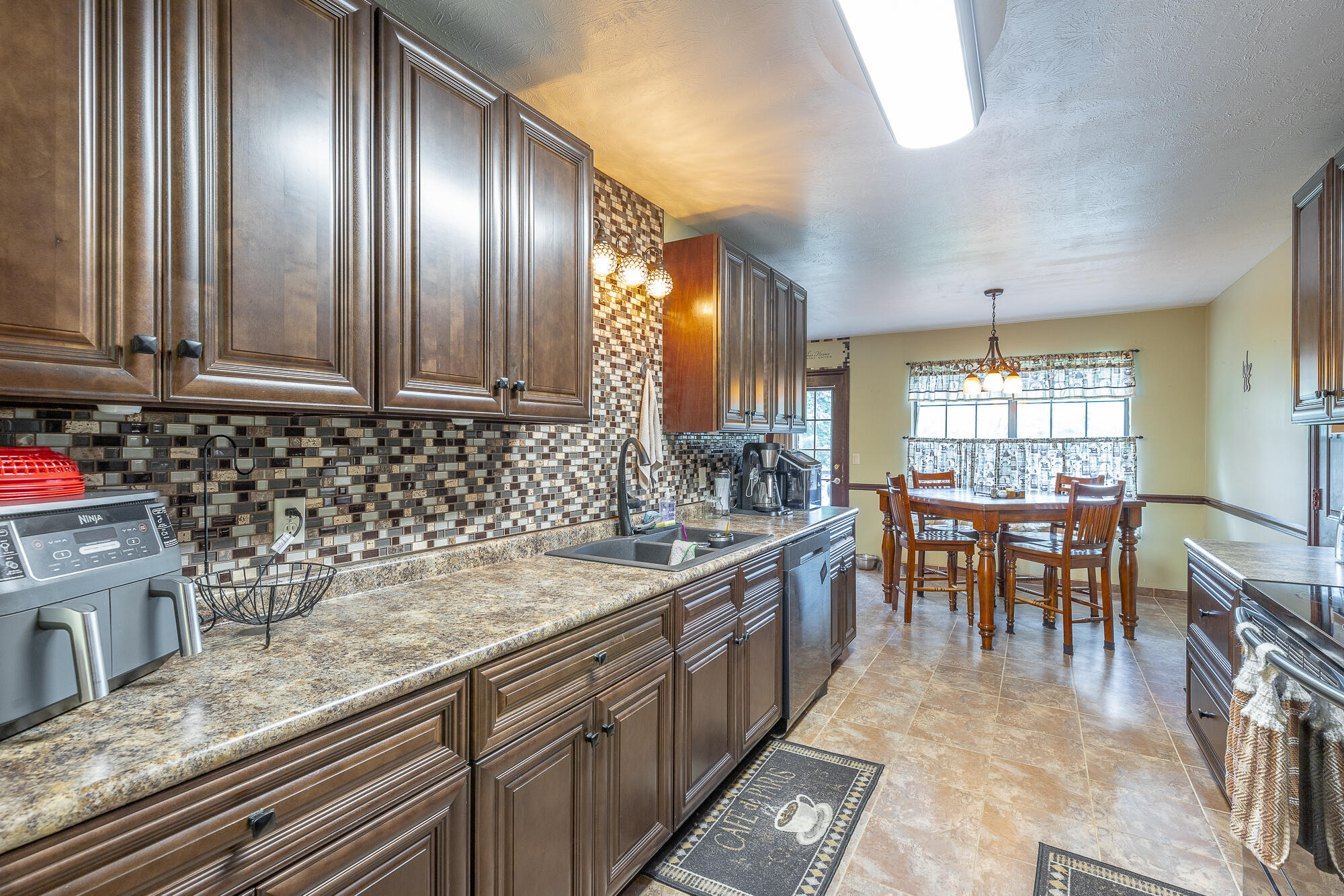 6111 Blue Ash Drive