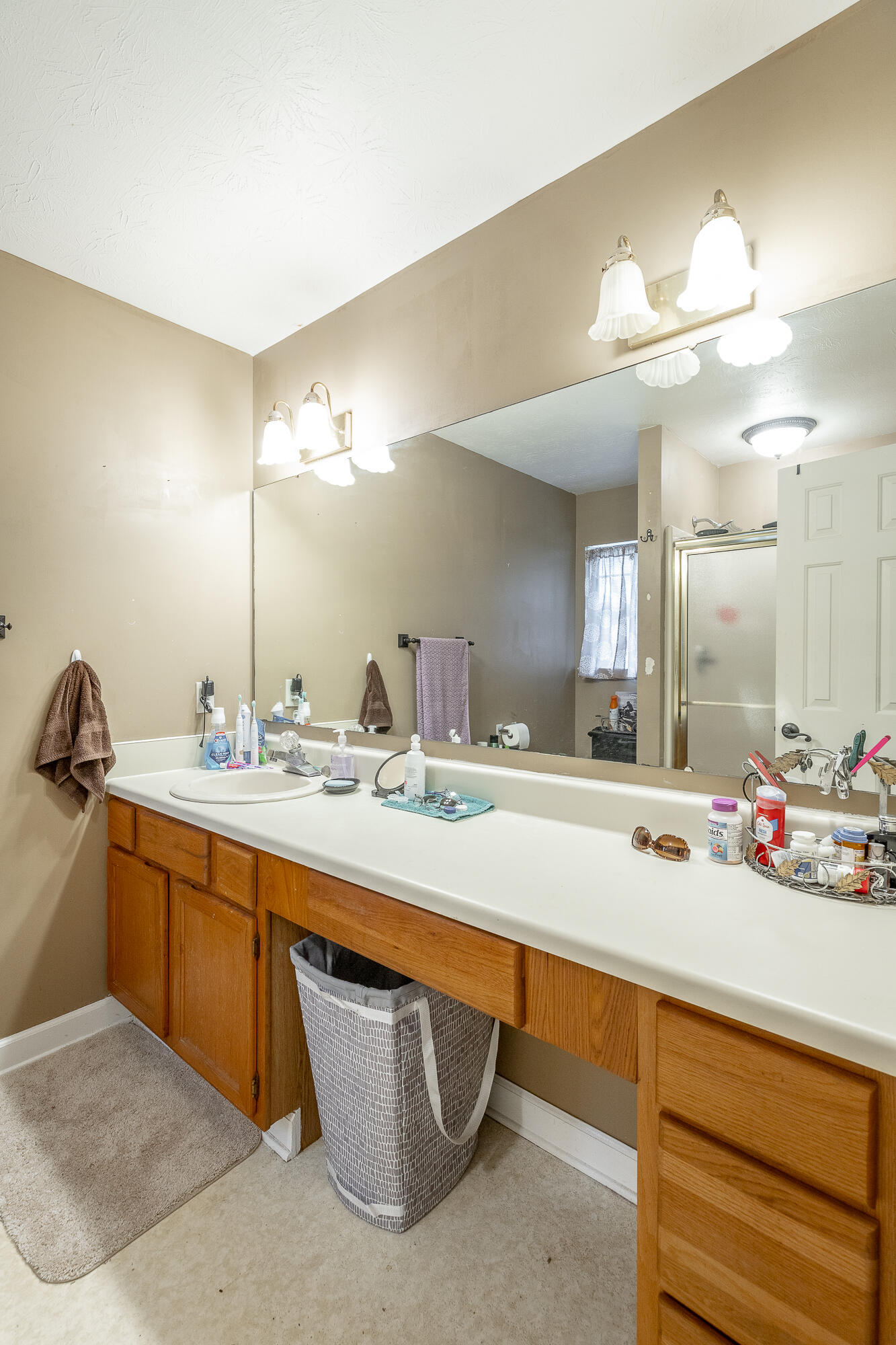6111 Blue Ash Drive