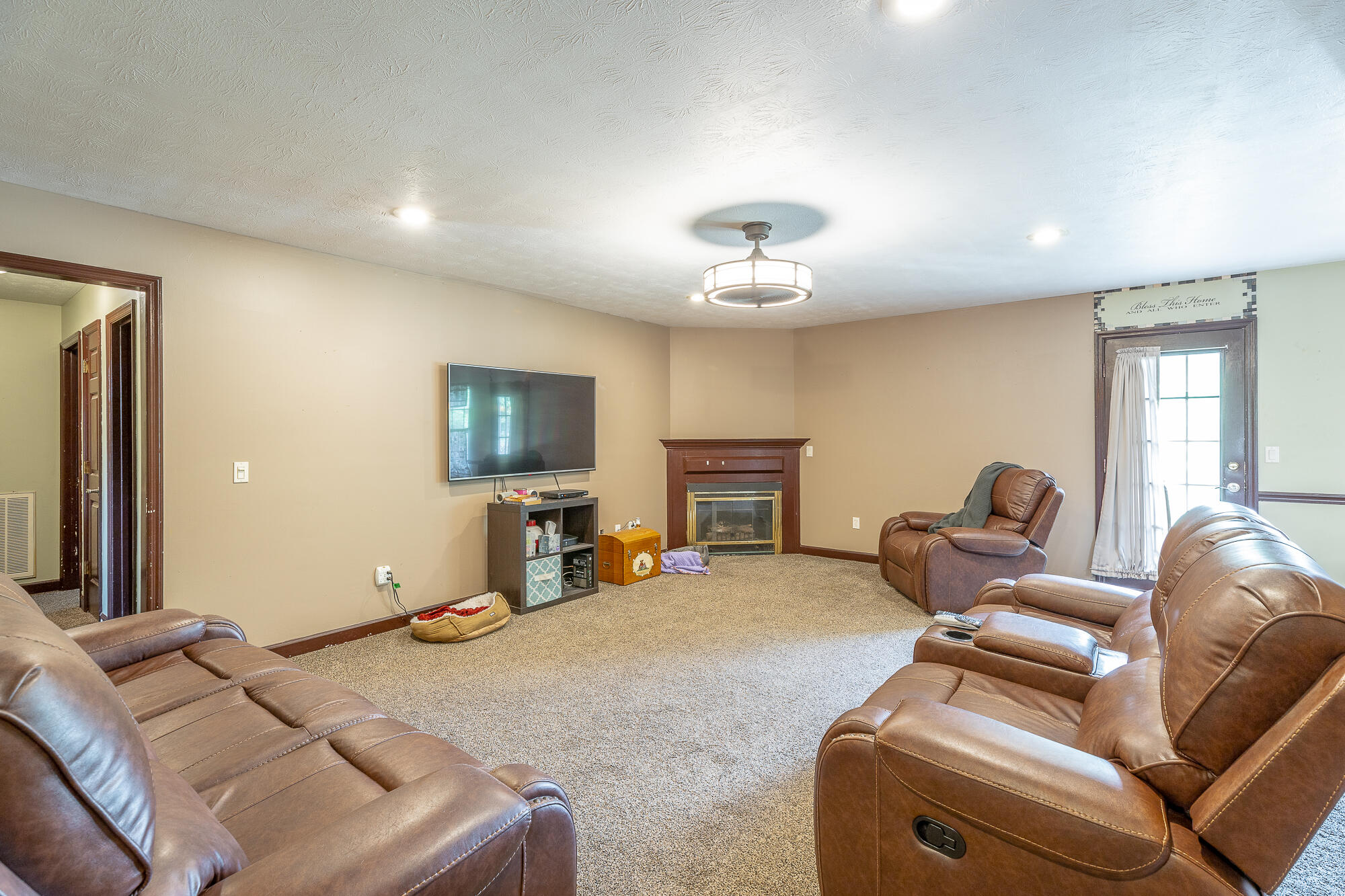 6111 Blue Ash Drive