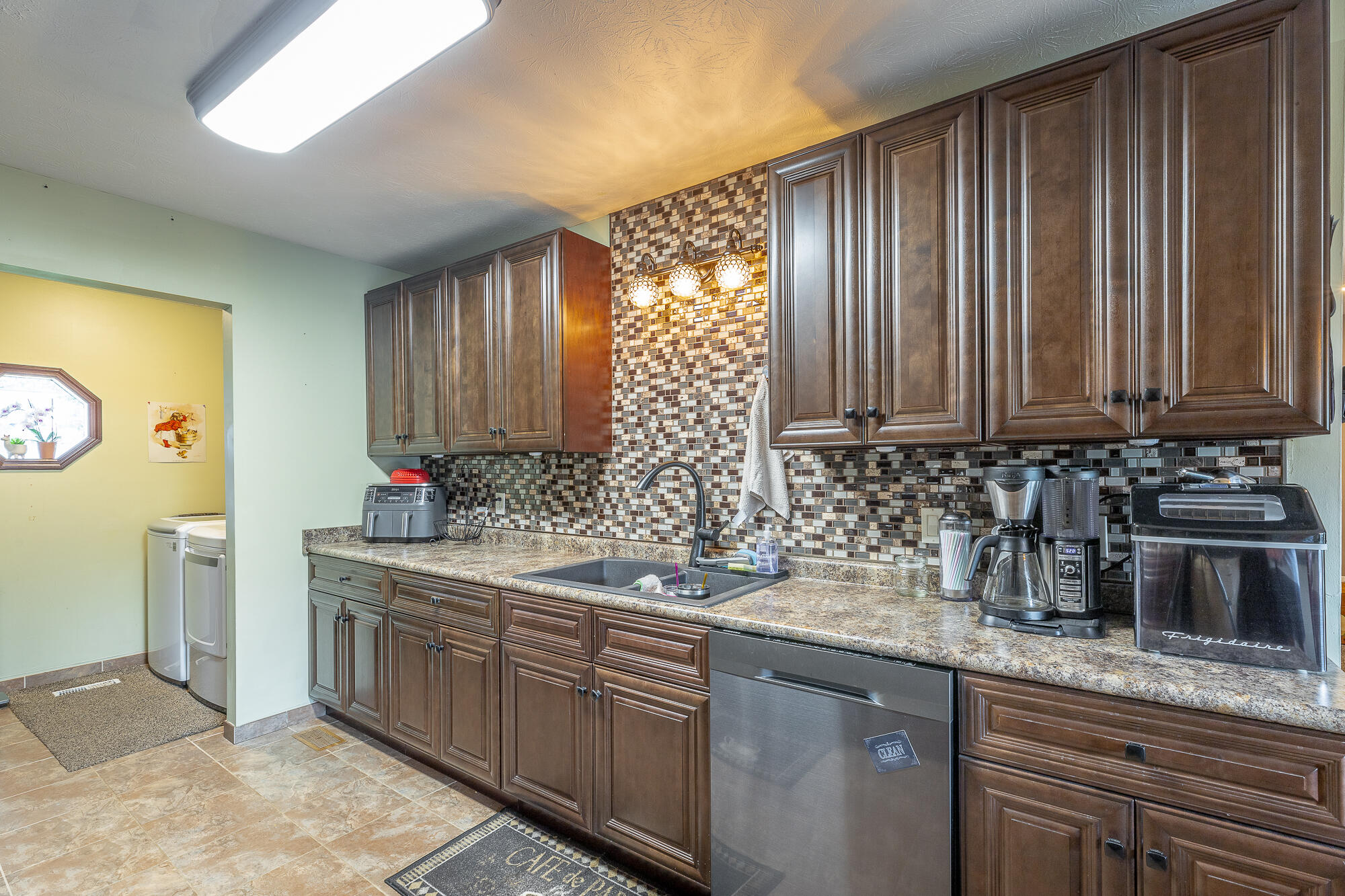 6111 Blue Ash Drive