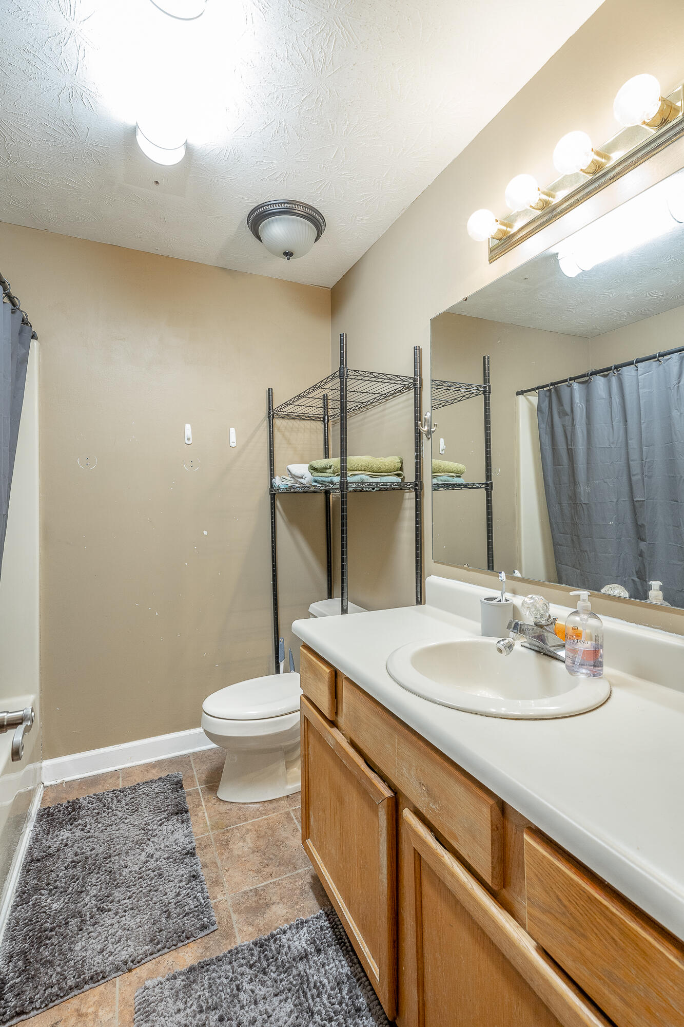 6111 Blue Ash Drive