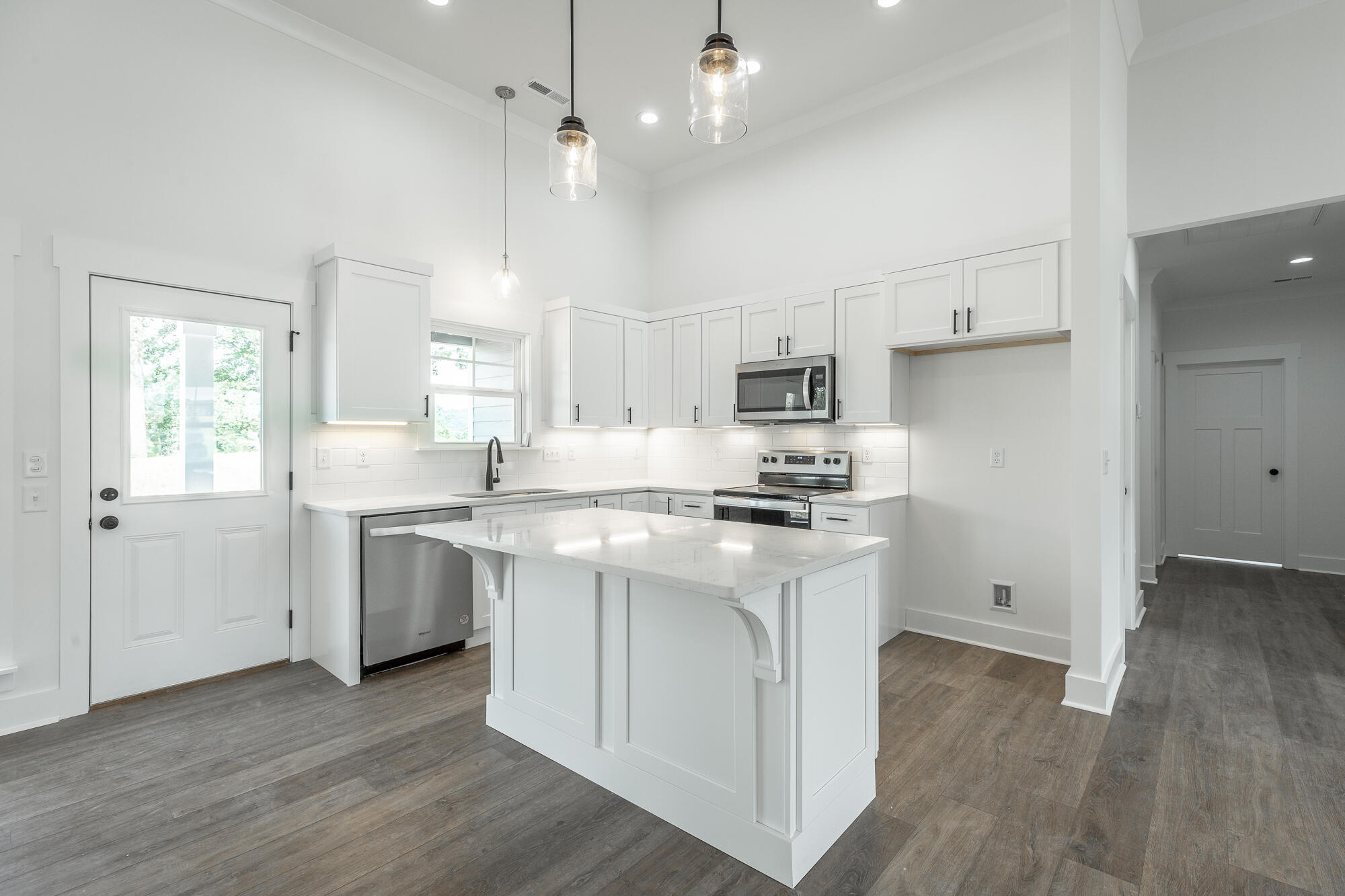 66 Silver Spur Road, 38