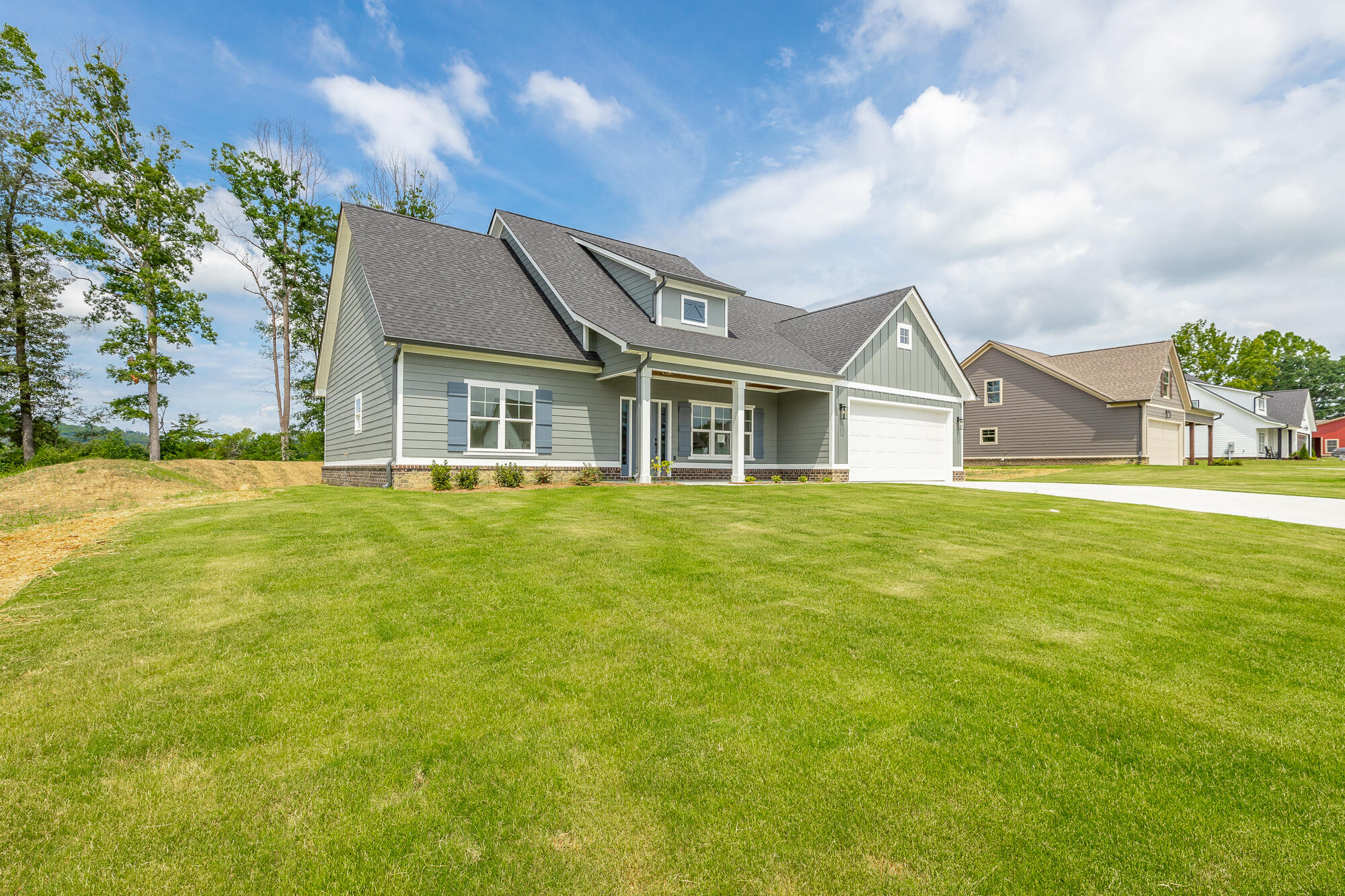 66 Silver Spur Road, 38