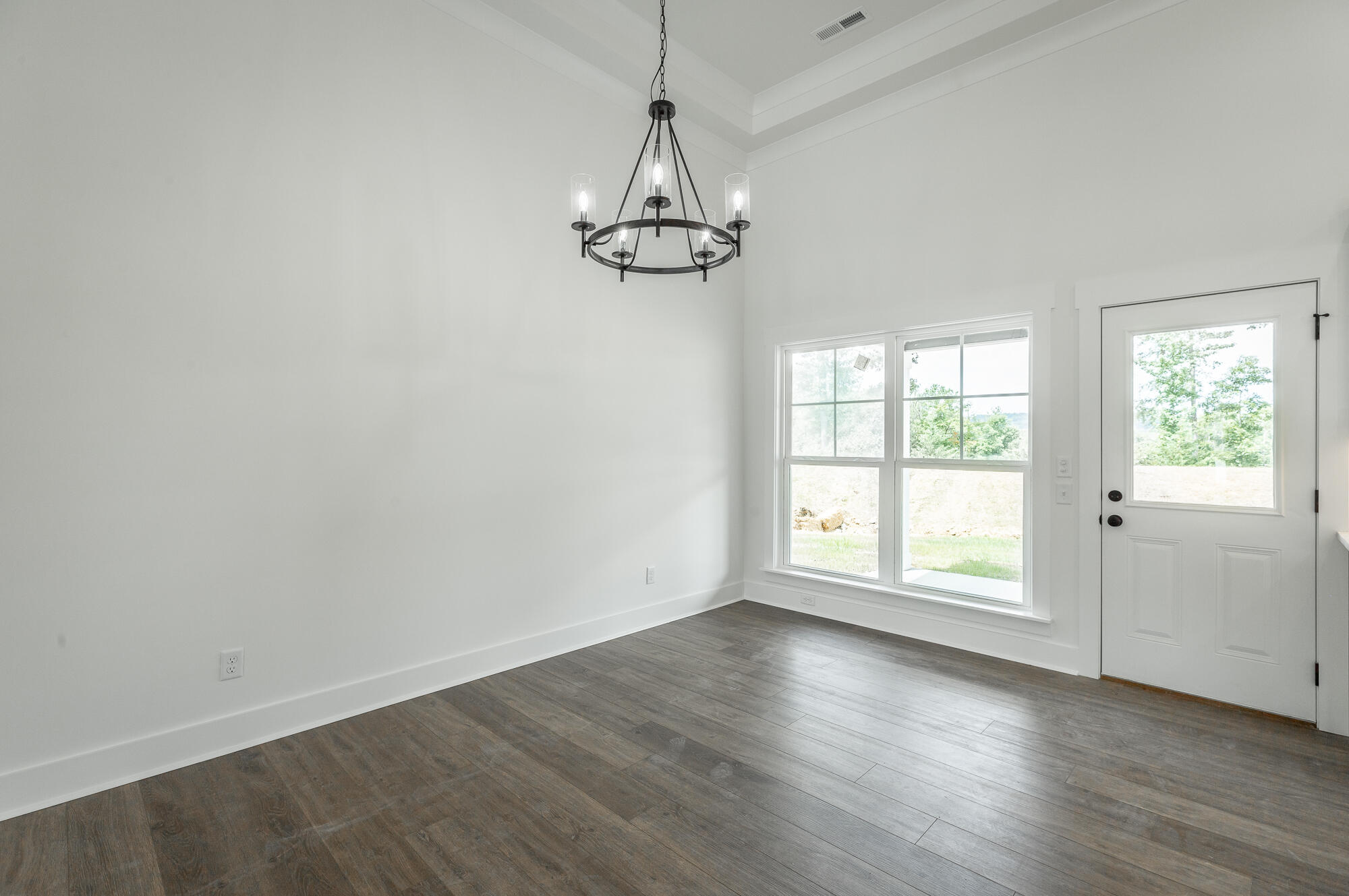 66 Silver Spur Road, 38
