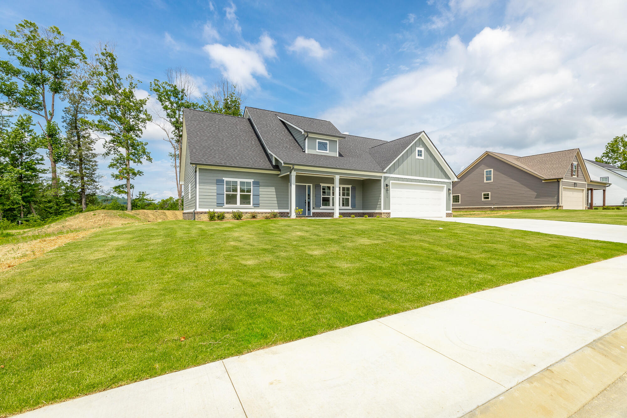 66 Silver Spur Road, 38
