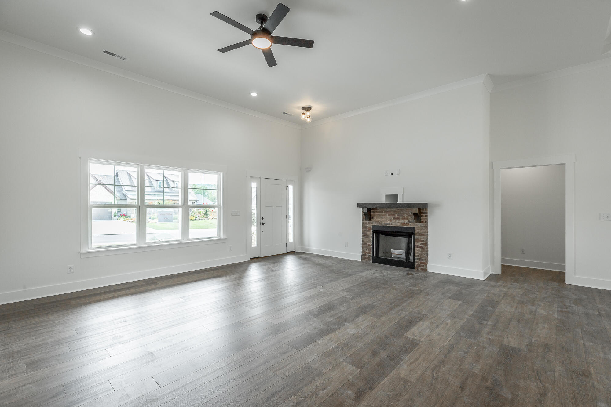66 Silver Spur Road, 38