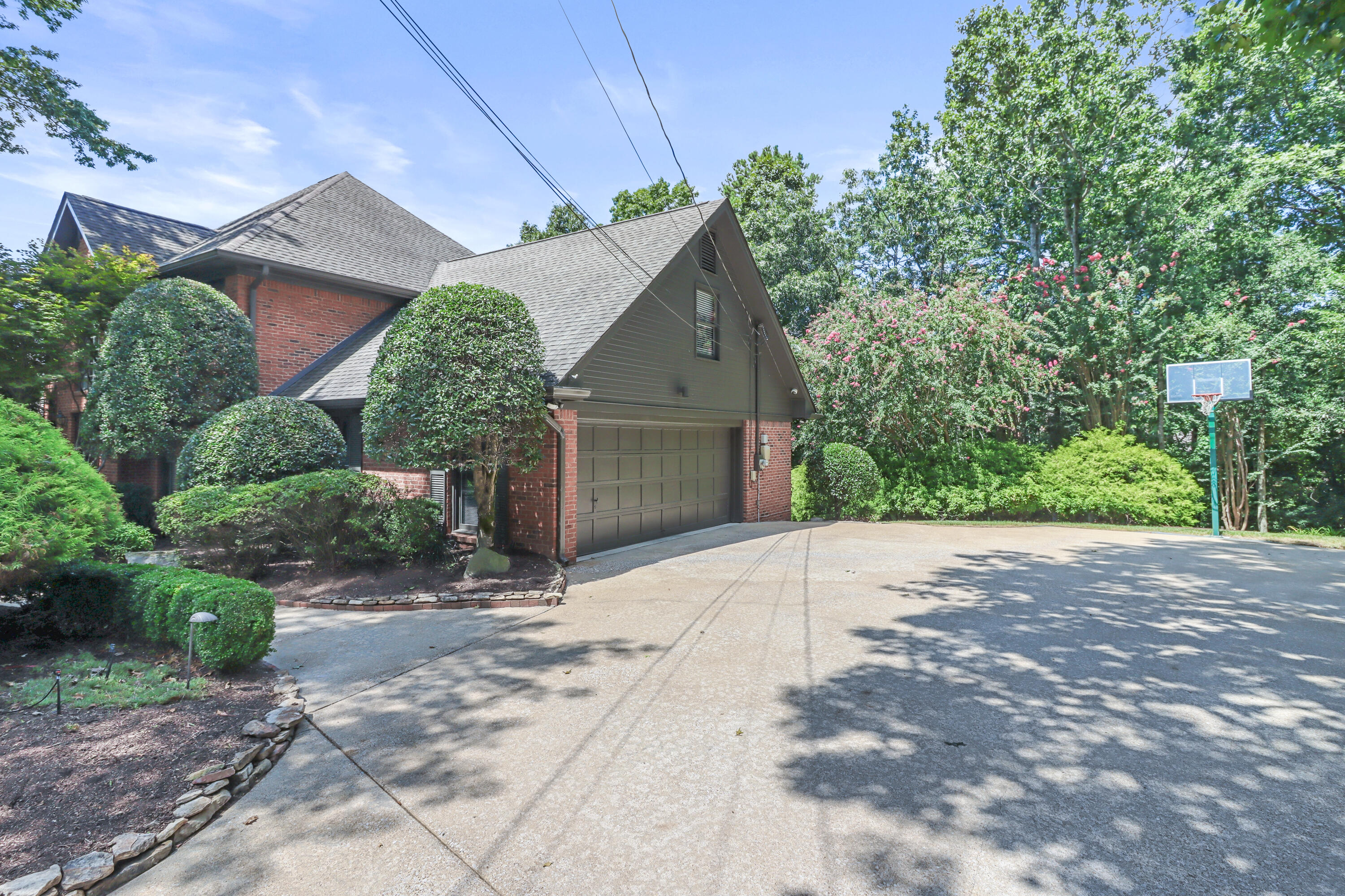9321 Royal Mountain Drive