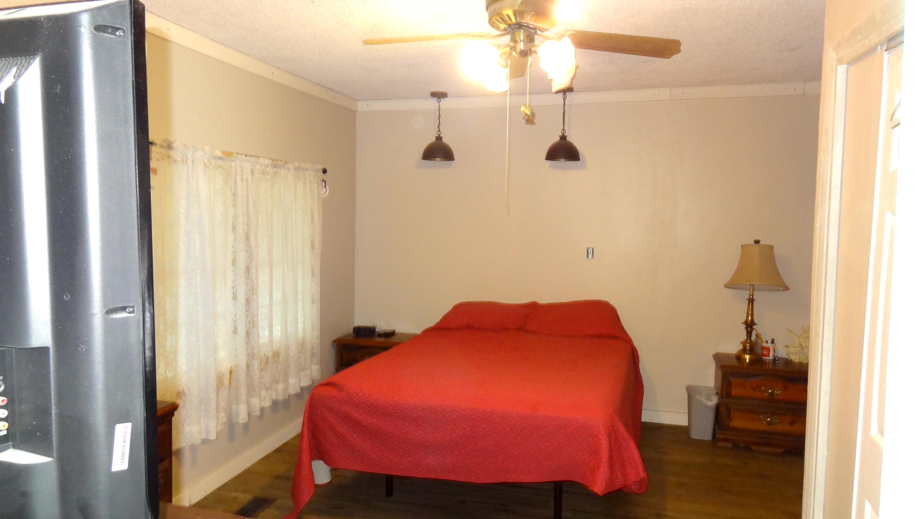 106 Suggs Street