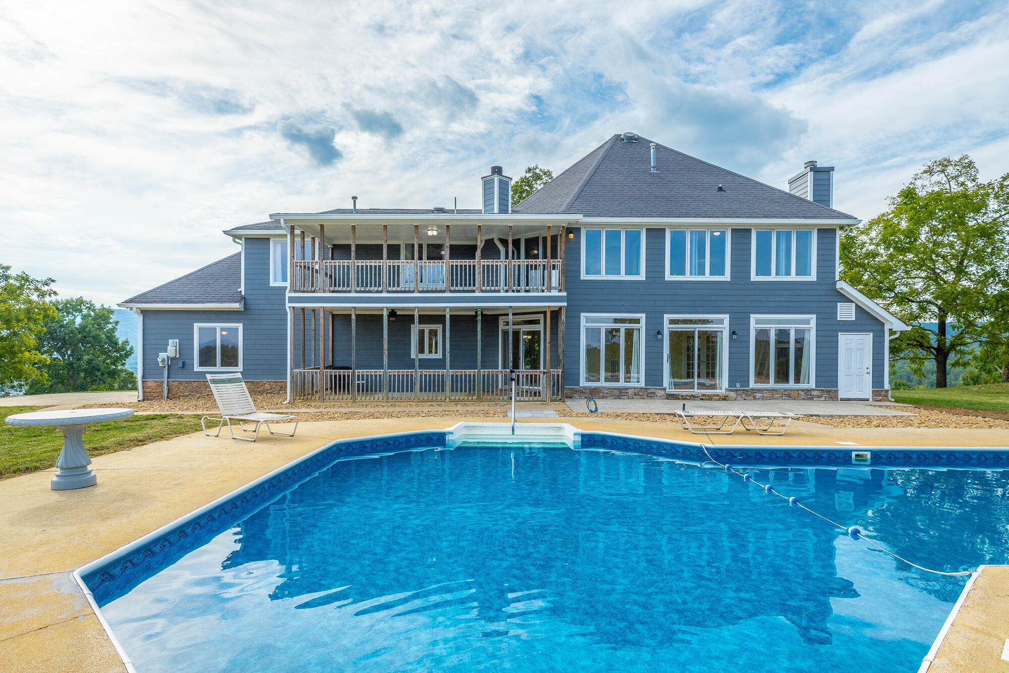 13710 Dayton Pike