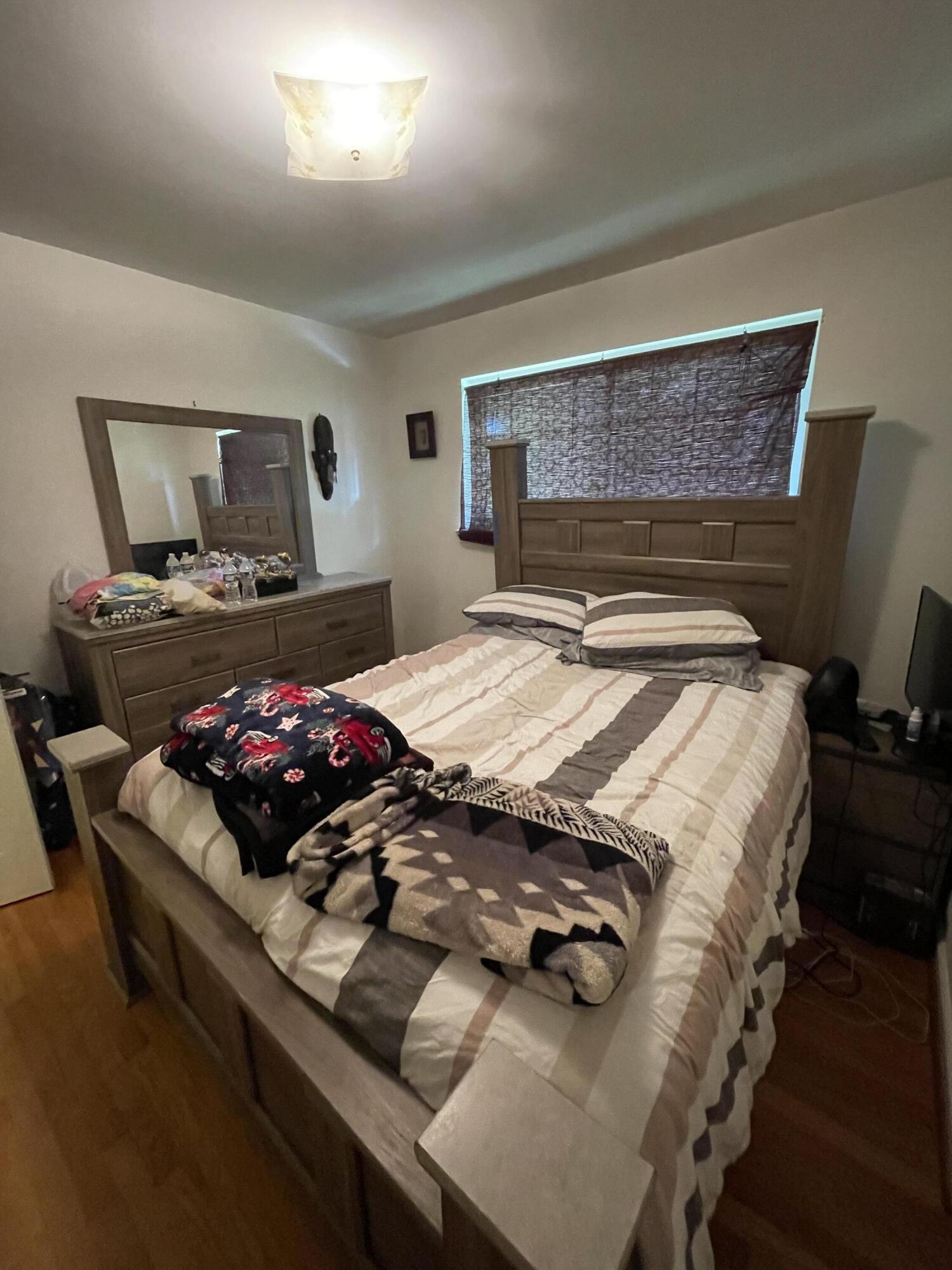 6223 Laguana Drive