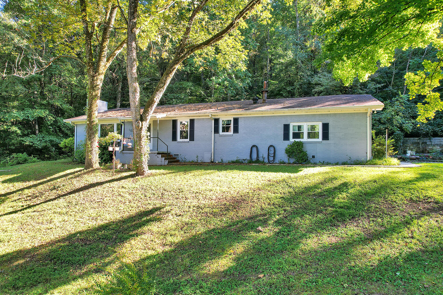 3351 Sweetens Cove Road