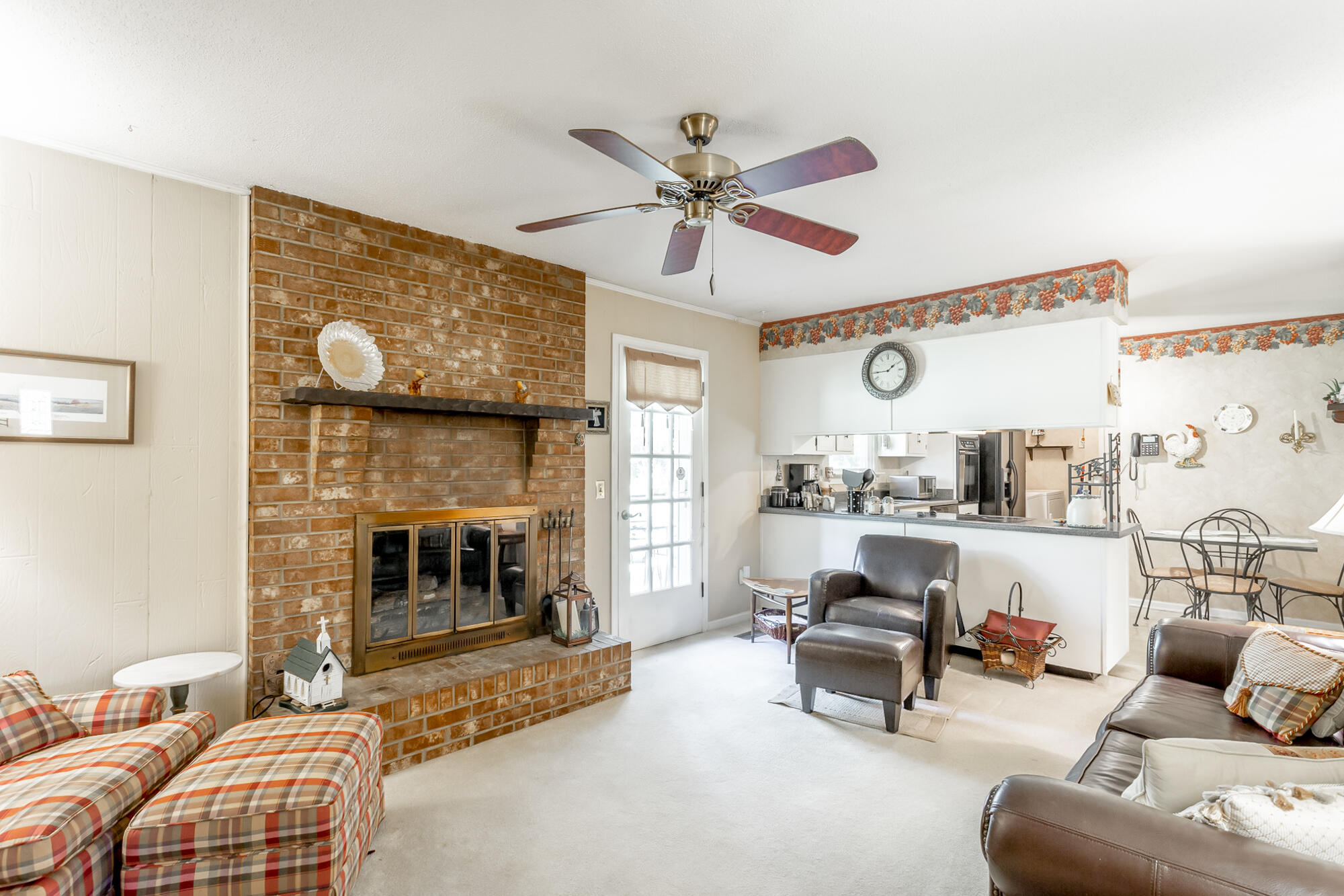 9685 Peaceful Lane
