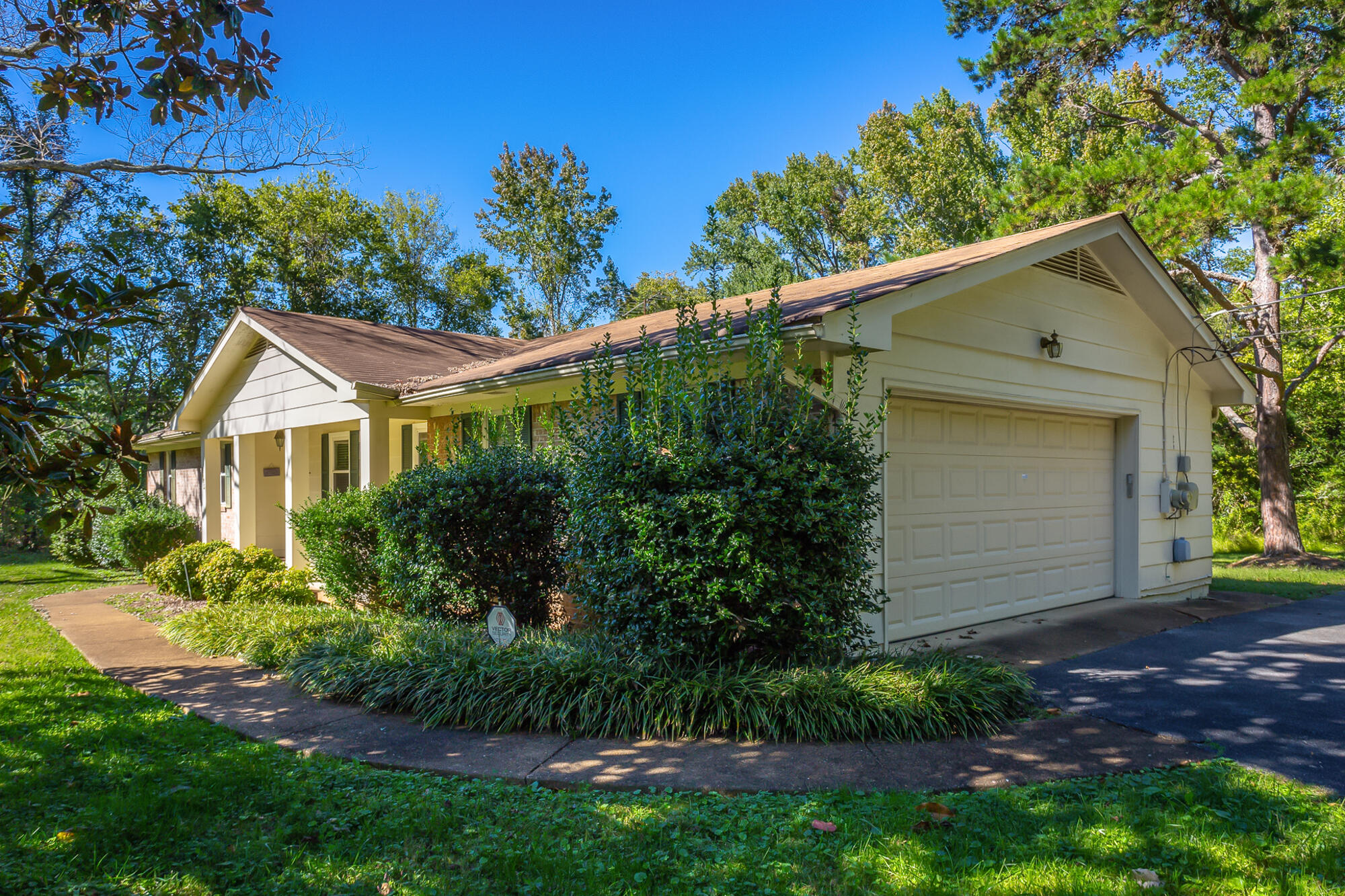 9685 Peaceful Lane