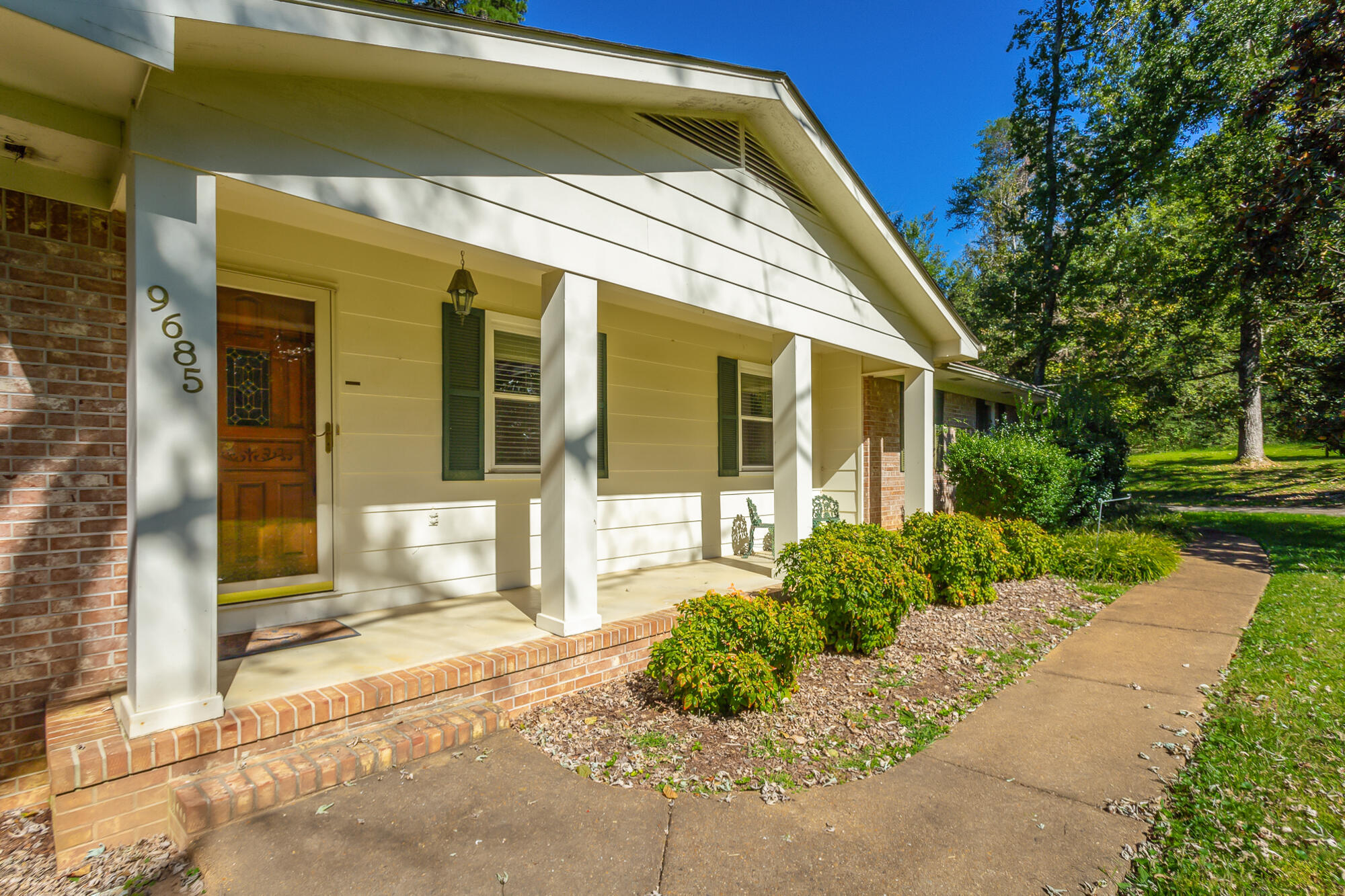9685 Peaceful Lane