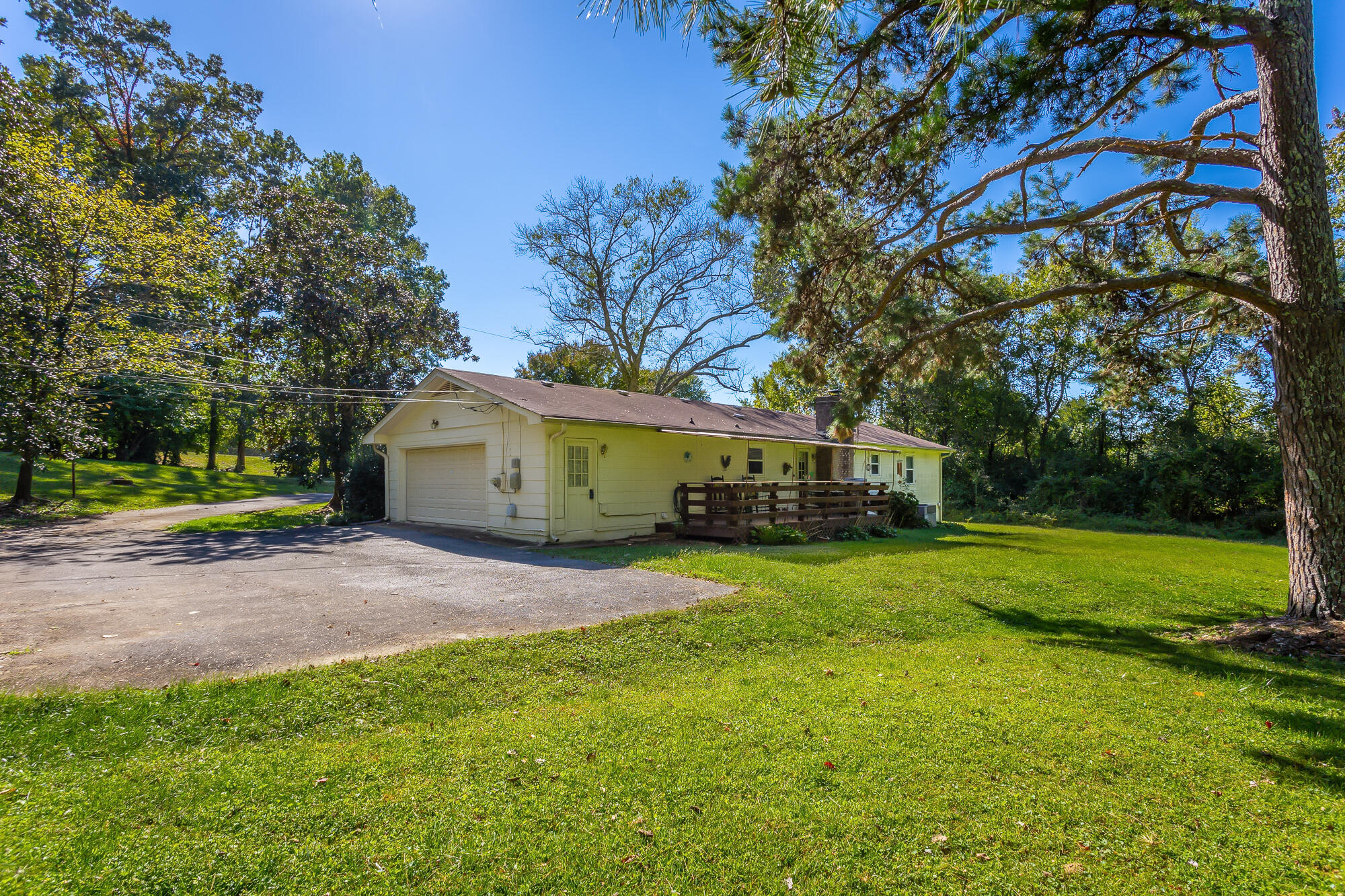9685 Peaceful Lane