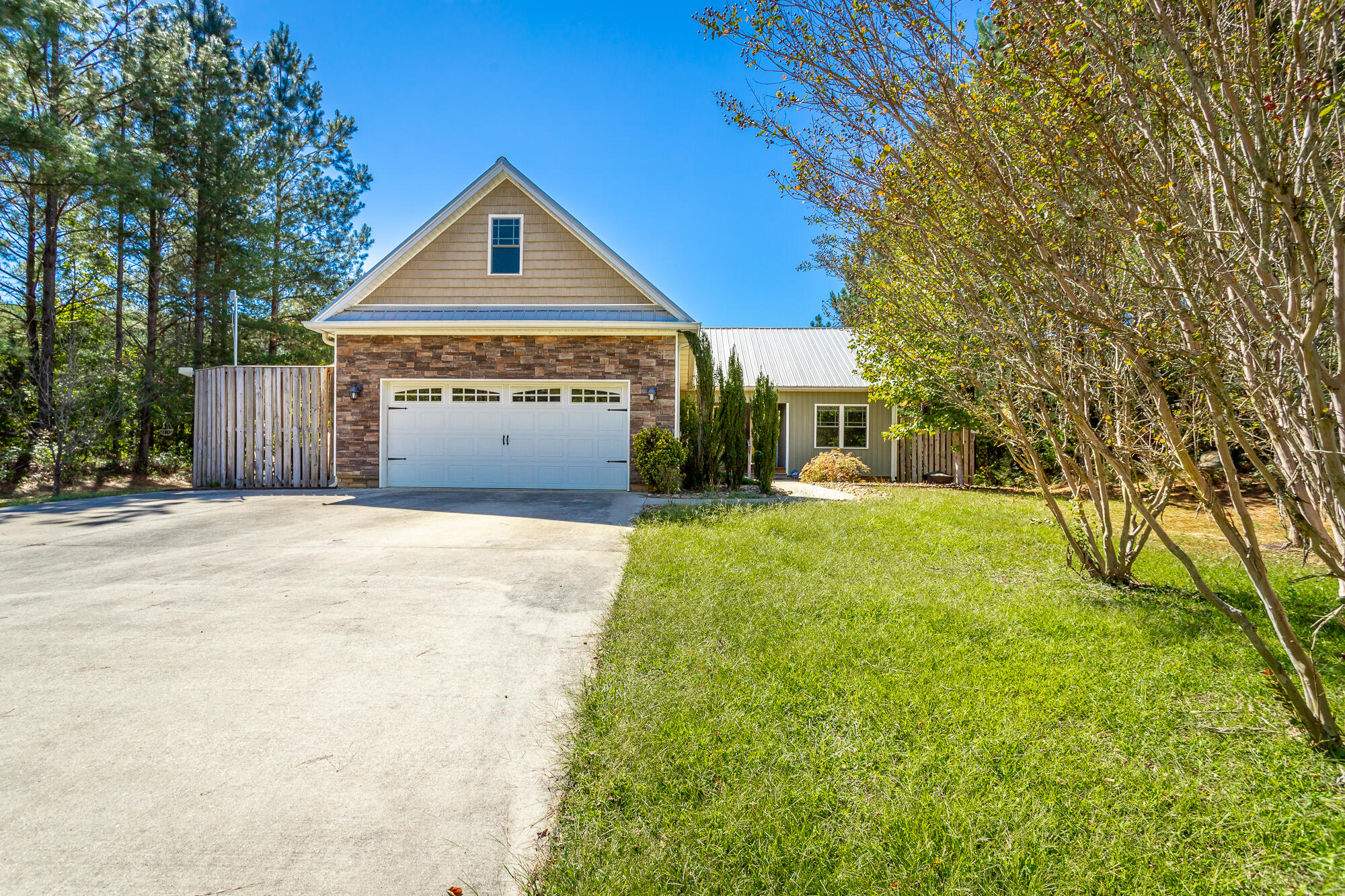 144 Mountain View Circle