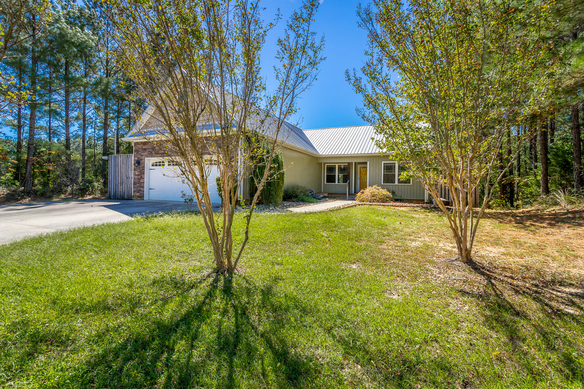 144 Mountain View Circle
