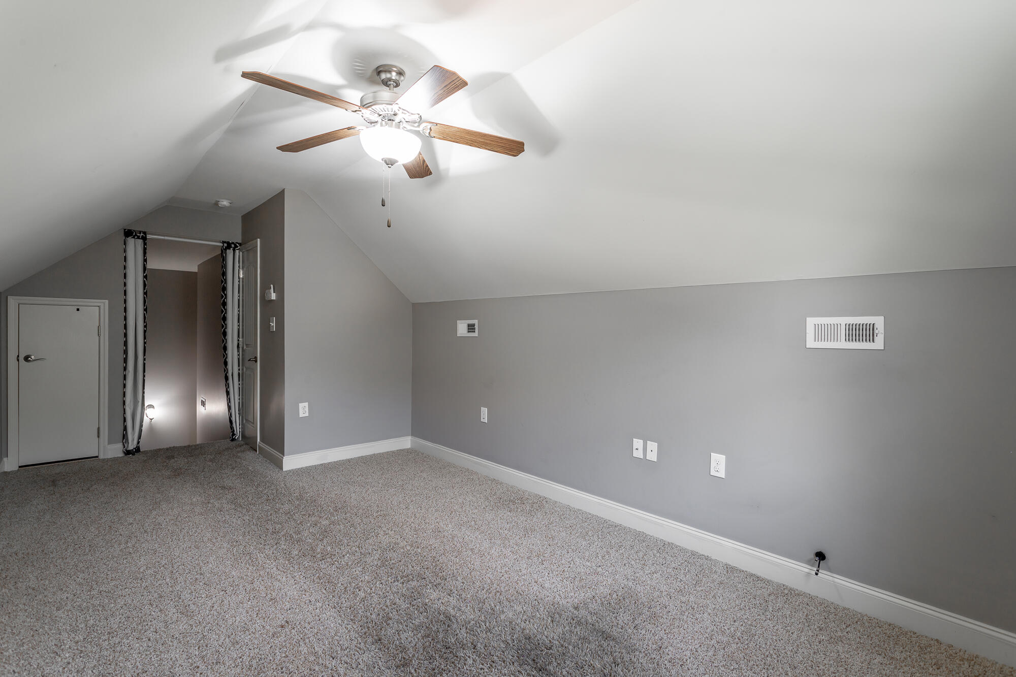 144 Mountain View Circle