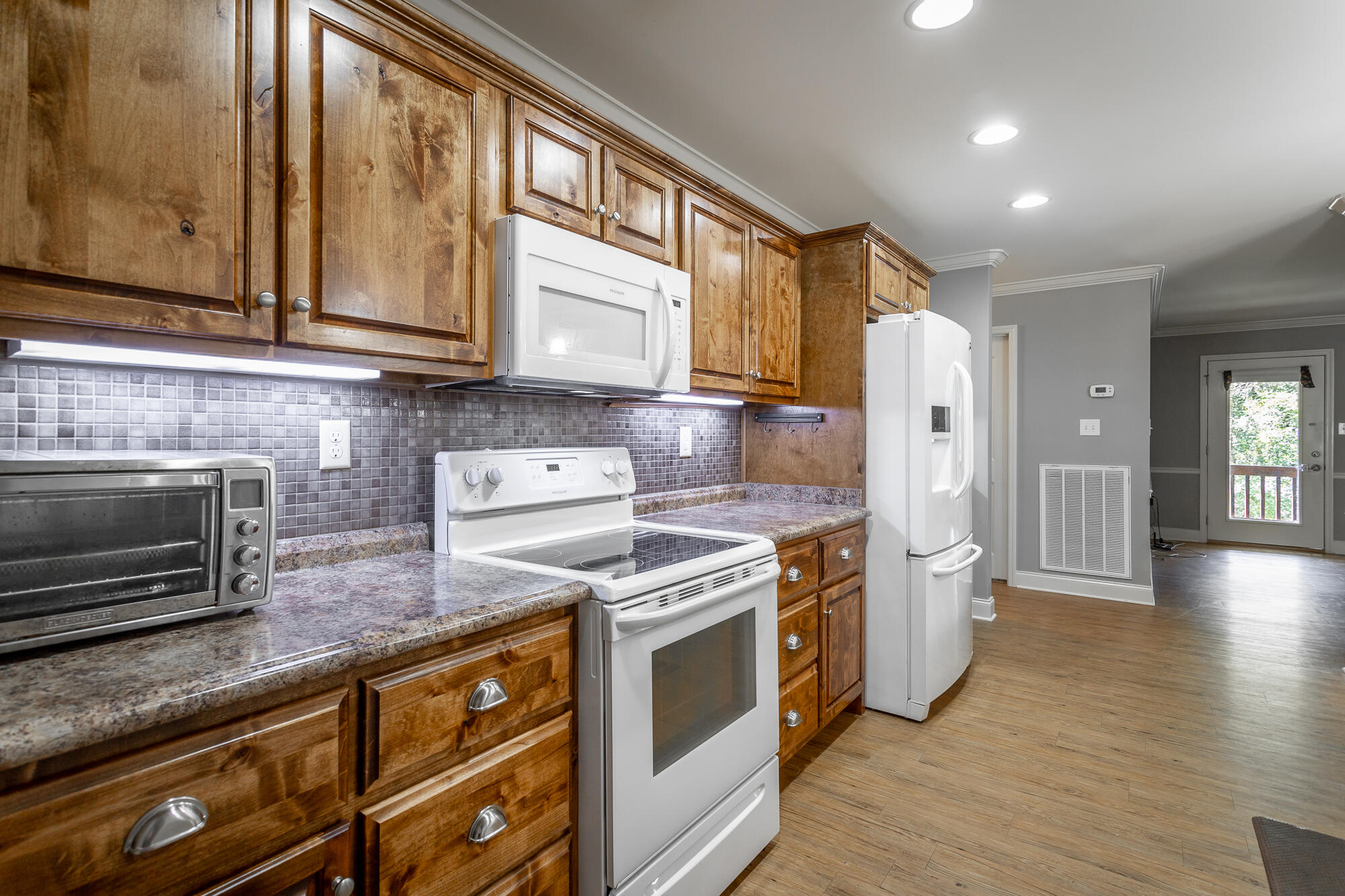 144 Mountain View Circle