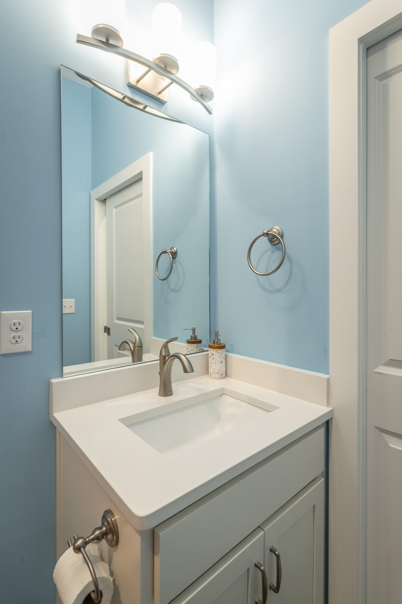 1445 Fagan Street, Apt 305