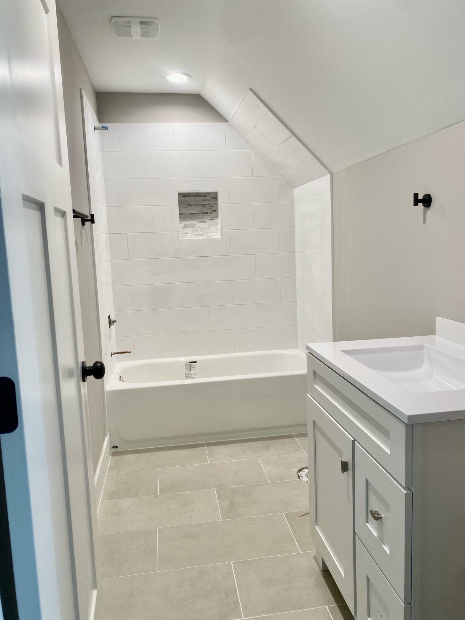 46 W Pine Drive, 133