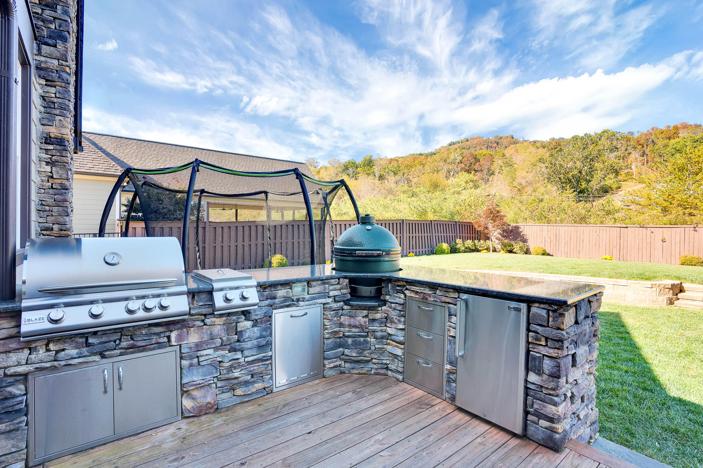 659 Deer Valley Drive