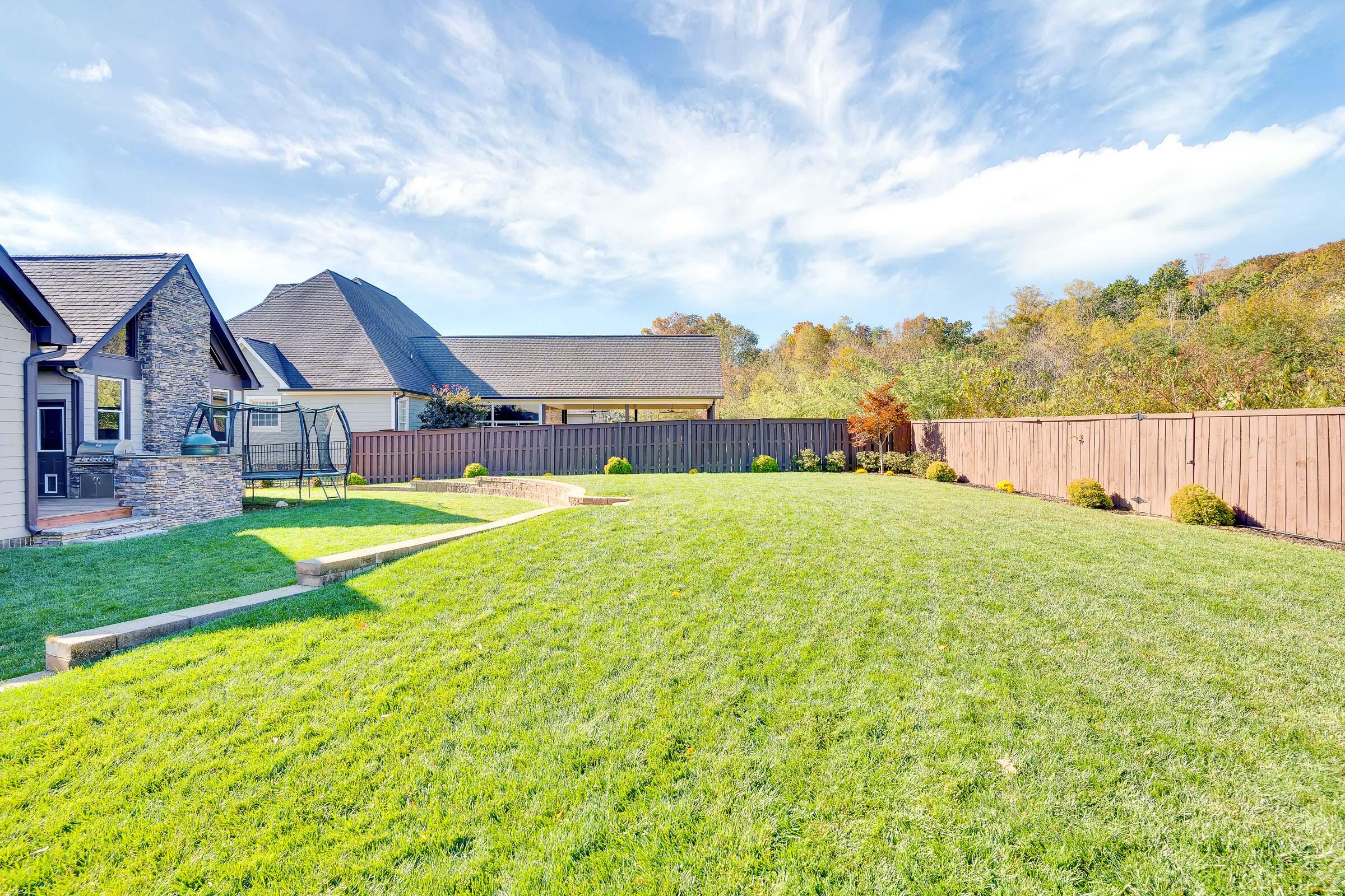 659 Deer Valley Drive