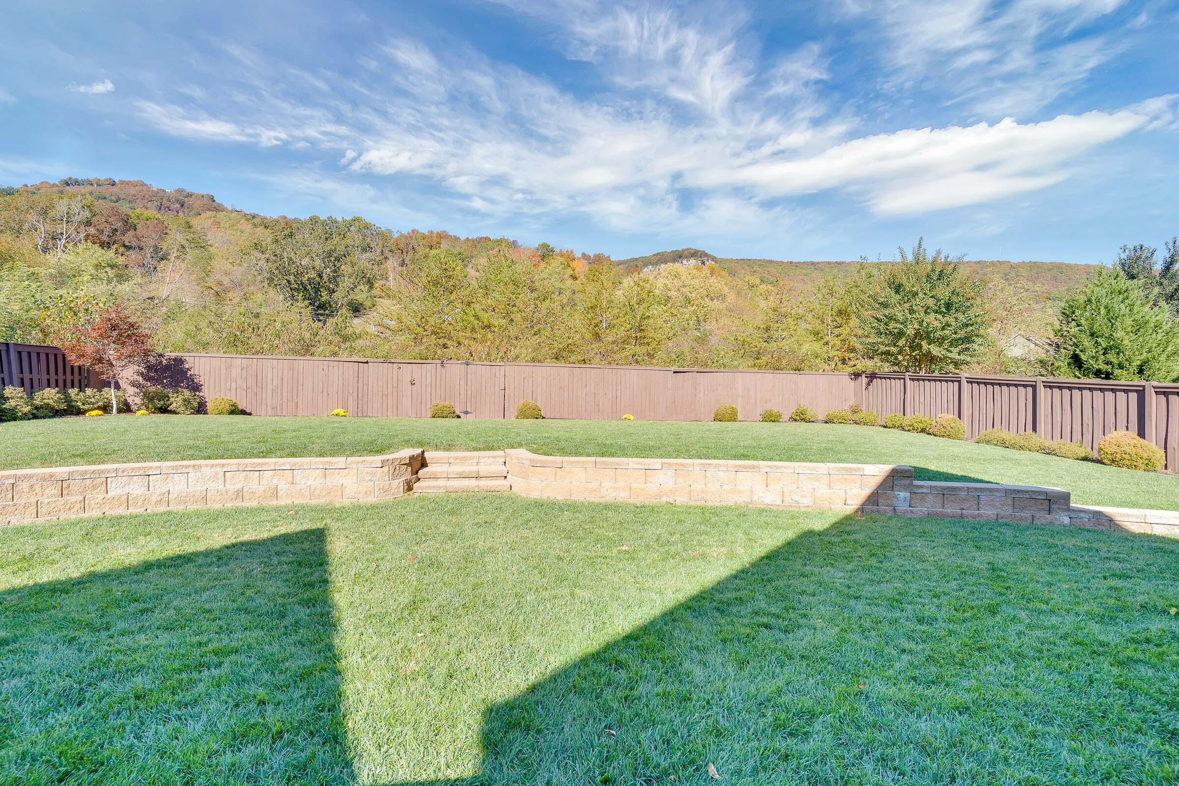 659 Deer Valley Drive