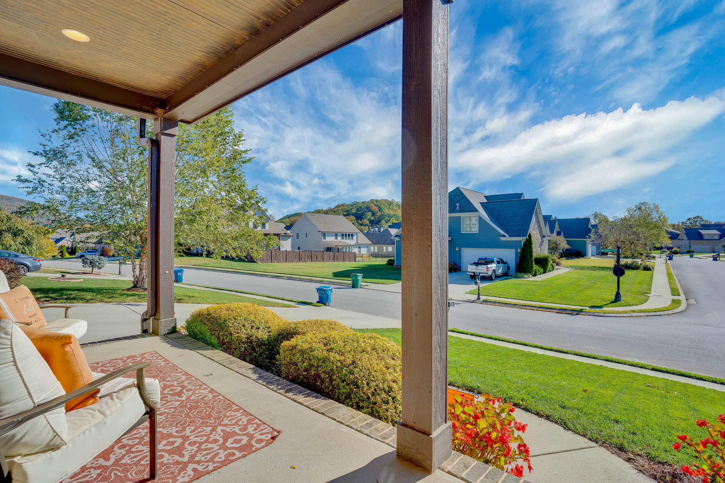 659 Deer Valley Drive
