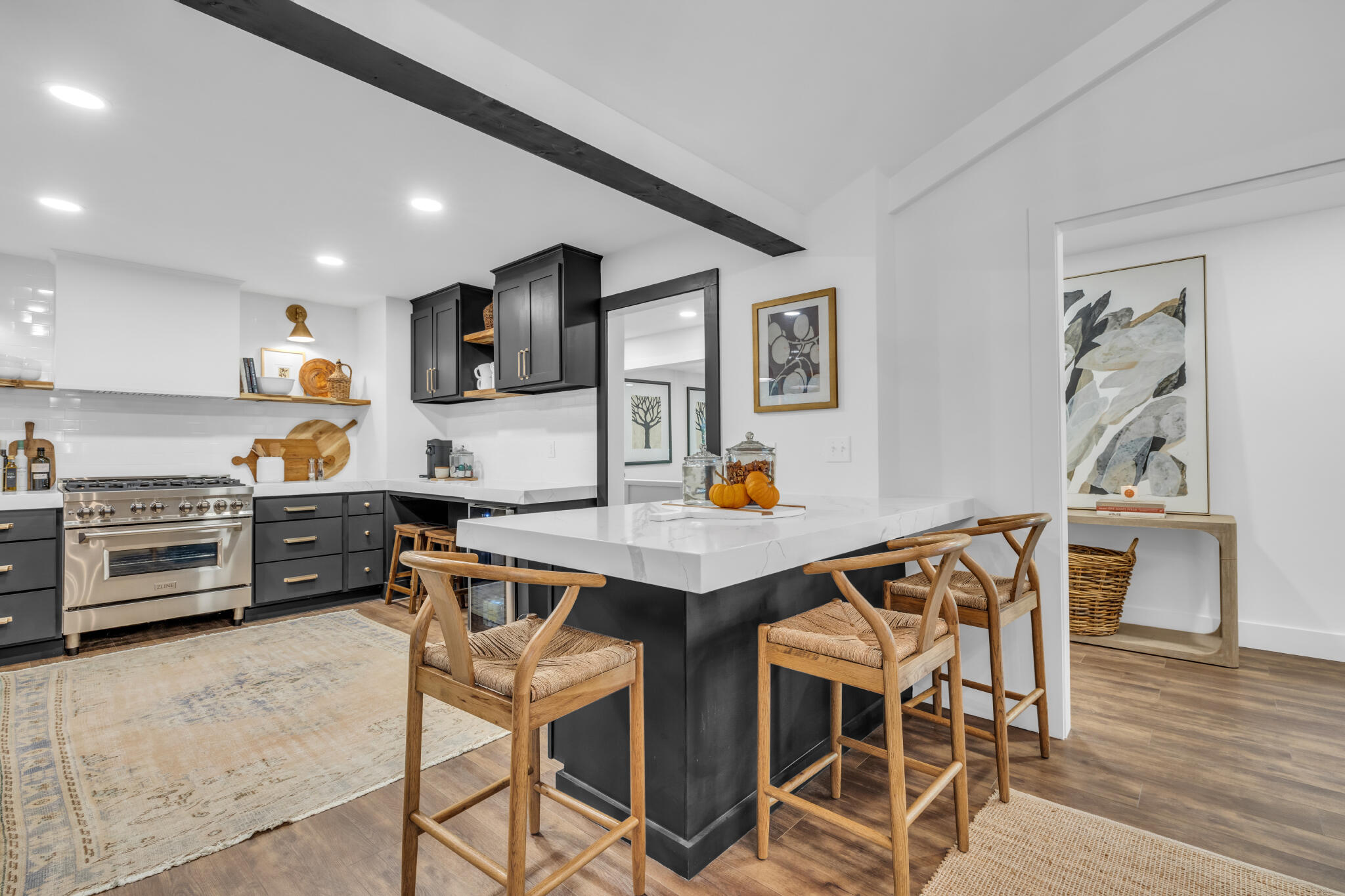 3752 Kings Road