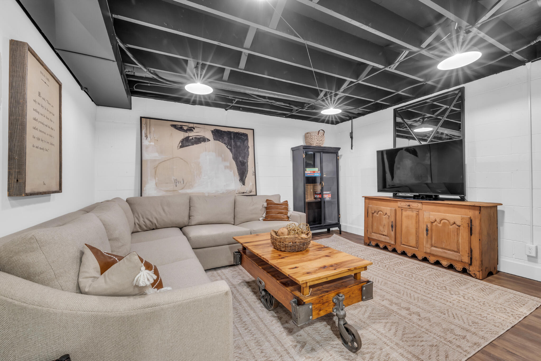 3752 Kings Road
