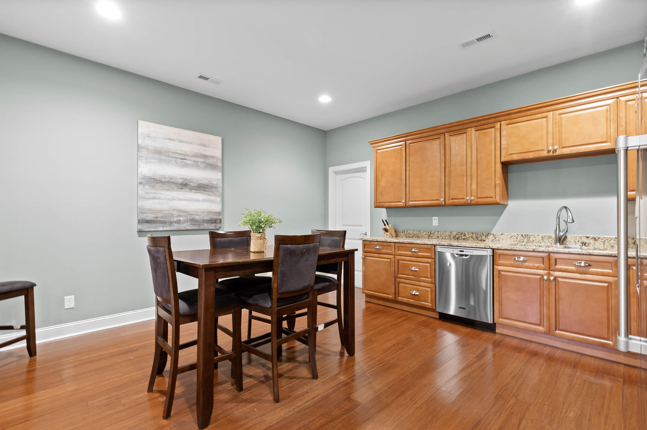 2420 Anchor Trail