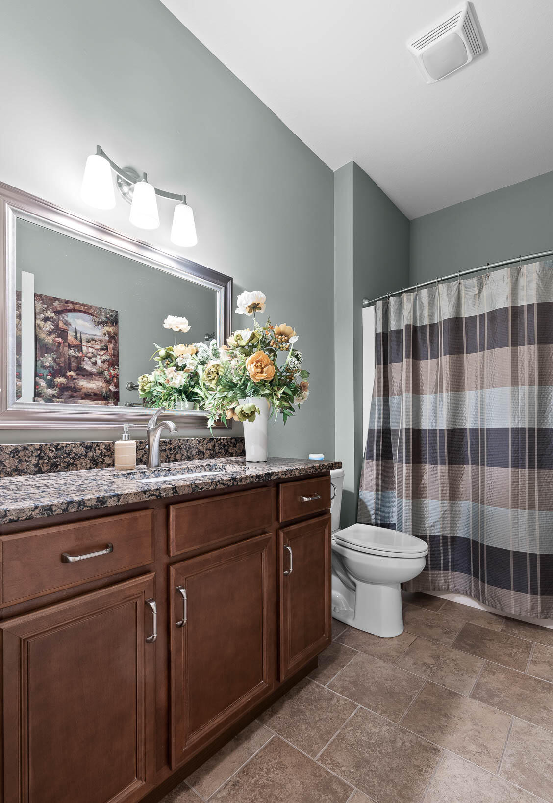 2420 Anchor Trail