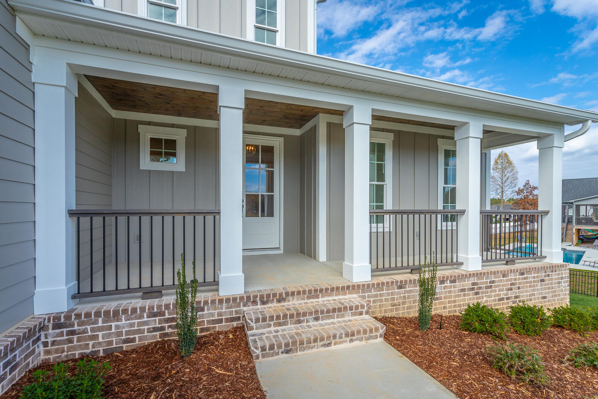912 Equestrian Drive